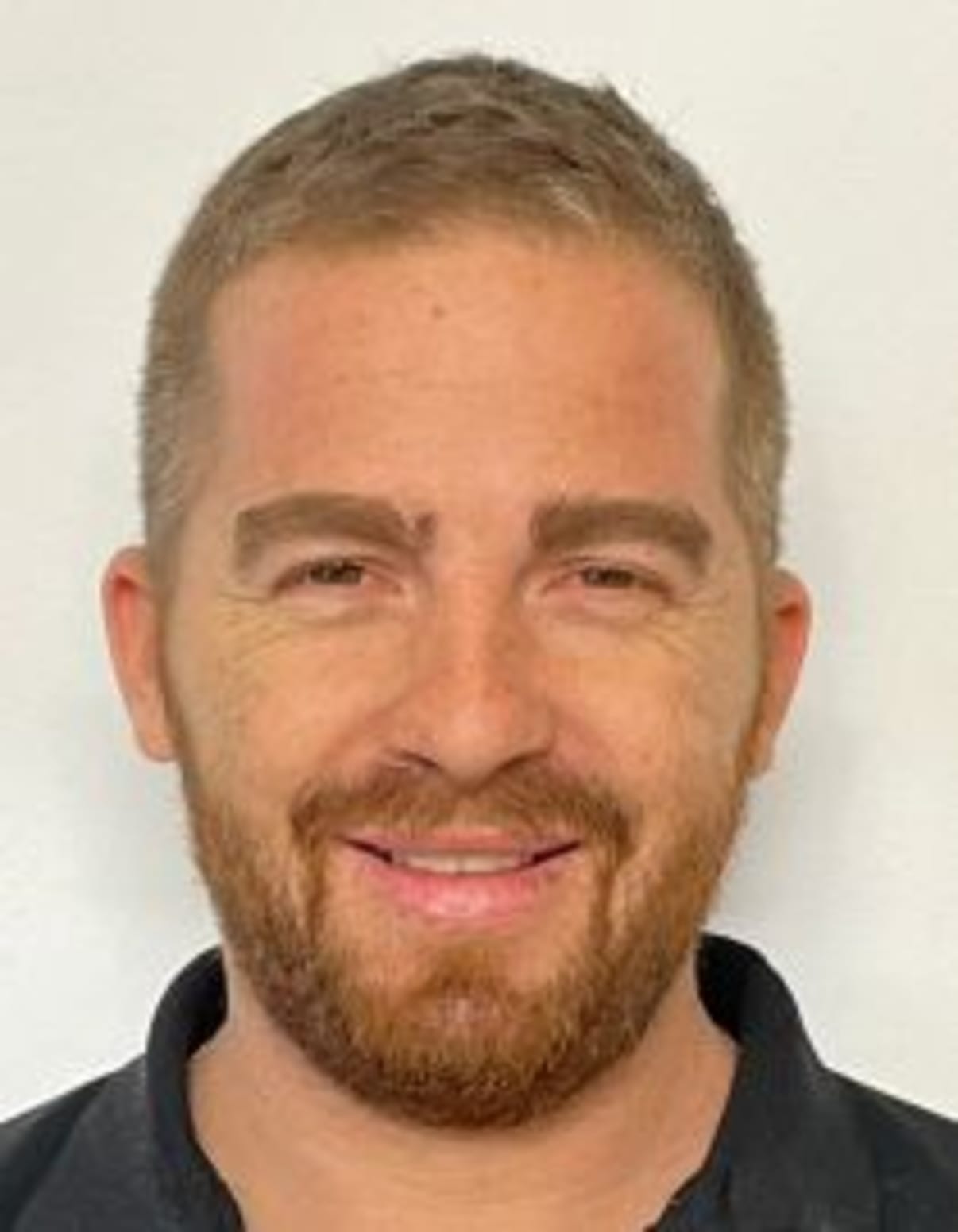 תמונת פורטרט של בעל המקצוע תמונת פורטרט של בעל המקצוע