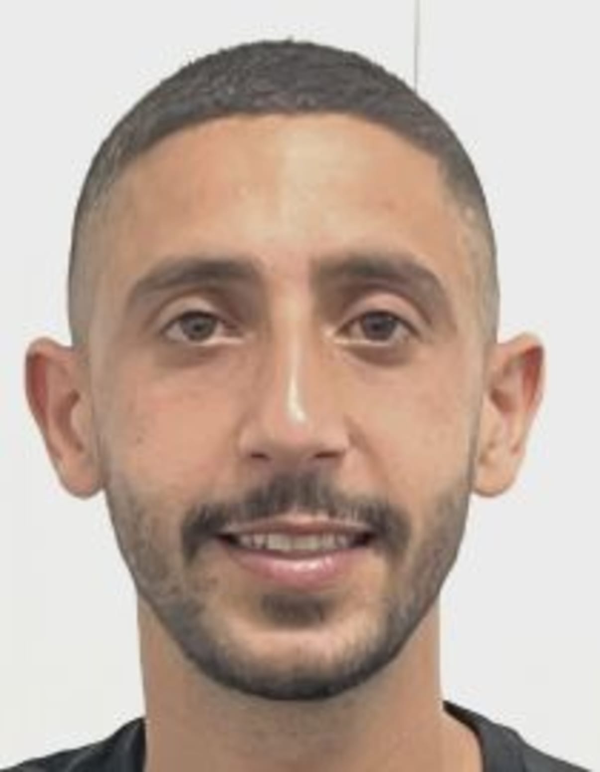 תמונת פורטרט של בעל המקצוע