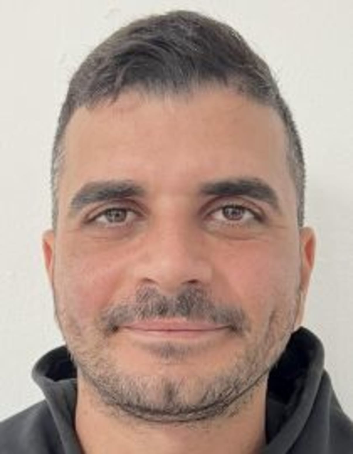 תמונת פורטרט של בעל המקצוע תמונת פורטרט של בעל המקצוע