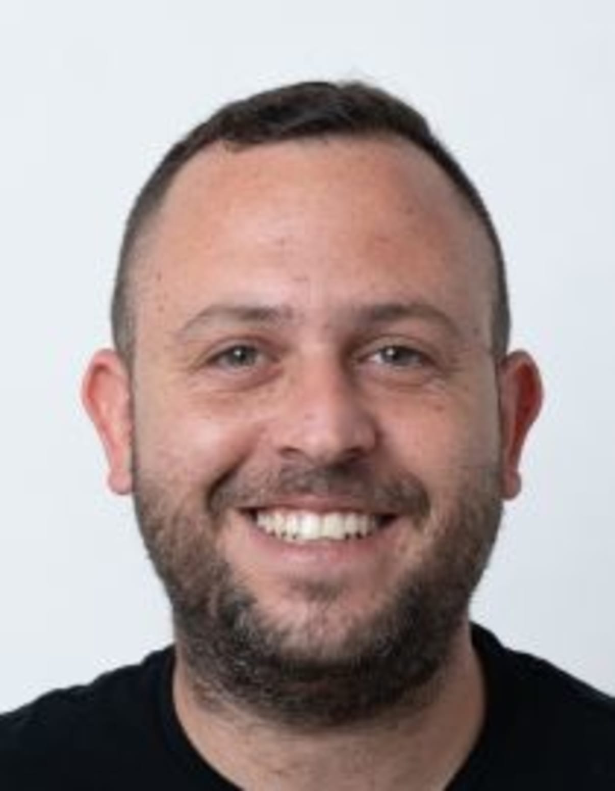 תמונת פורטרט של בעל המקצוע תמונת פורטרט של בעל המקצוע