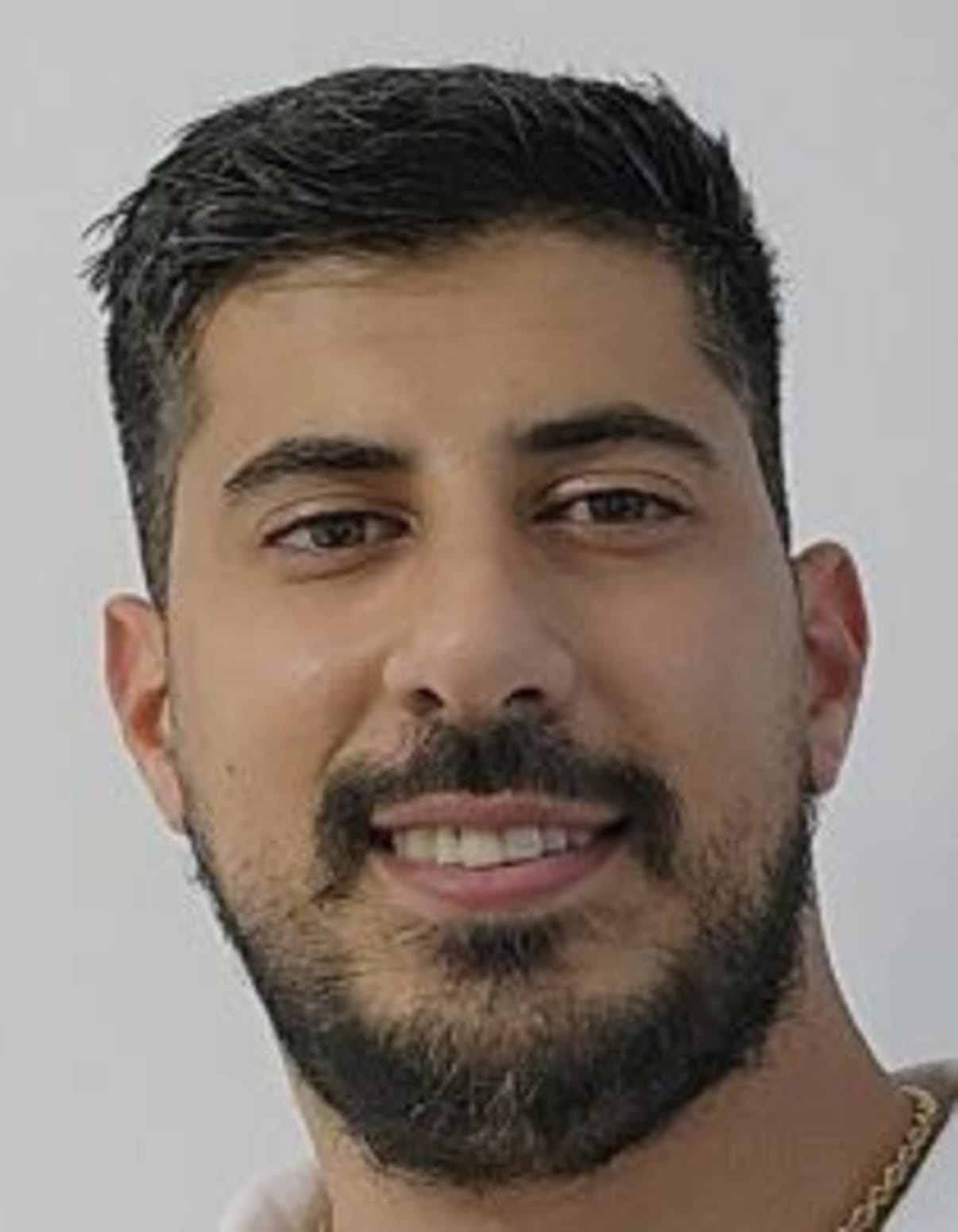 תמונת פורטרט של בעל המקצוע תמונת פורטרט של בעל המקצוע