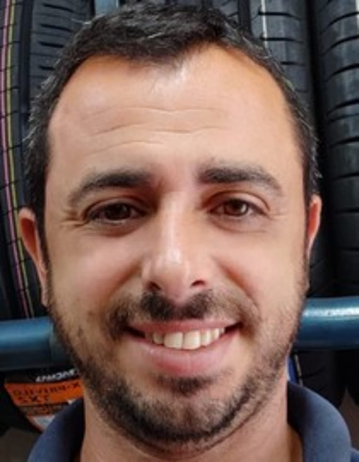 תמונת פורטרט של בעל המקצוע