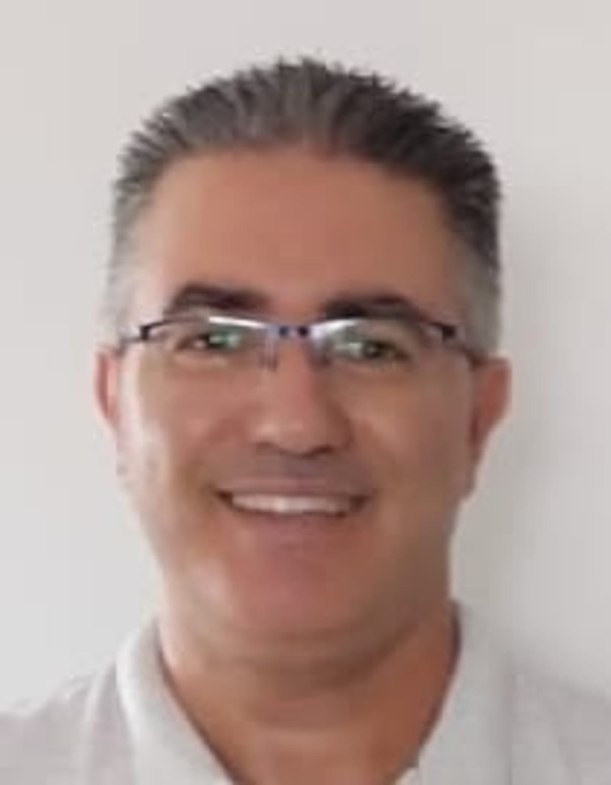 תמונת פורטרט של בעל המקצוע תמונת פורטרט של בעל המקצוע
