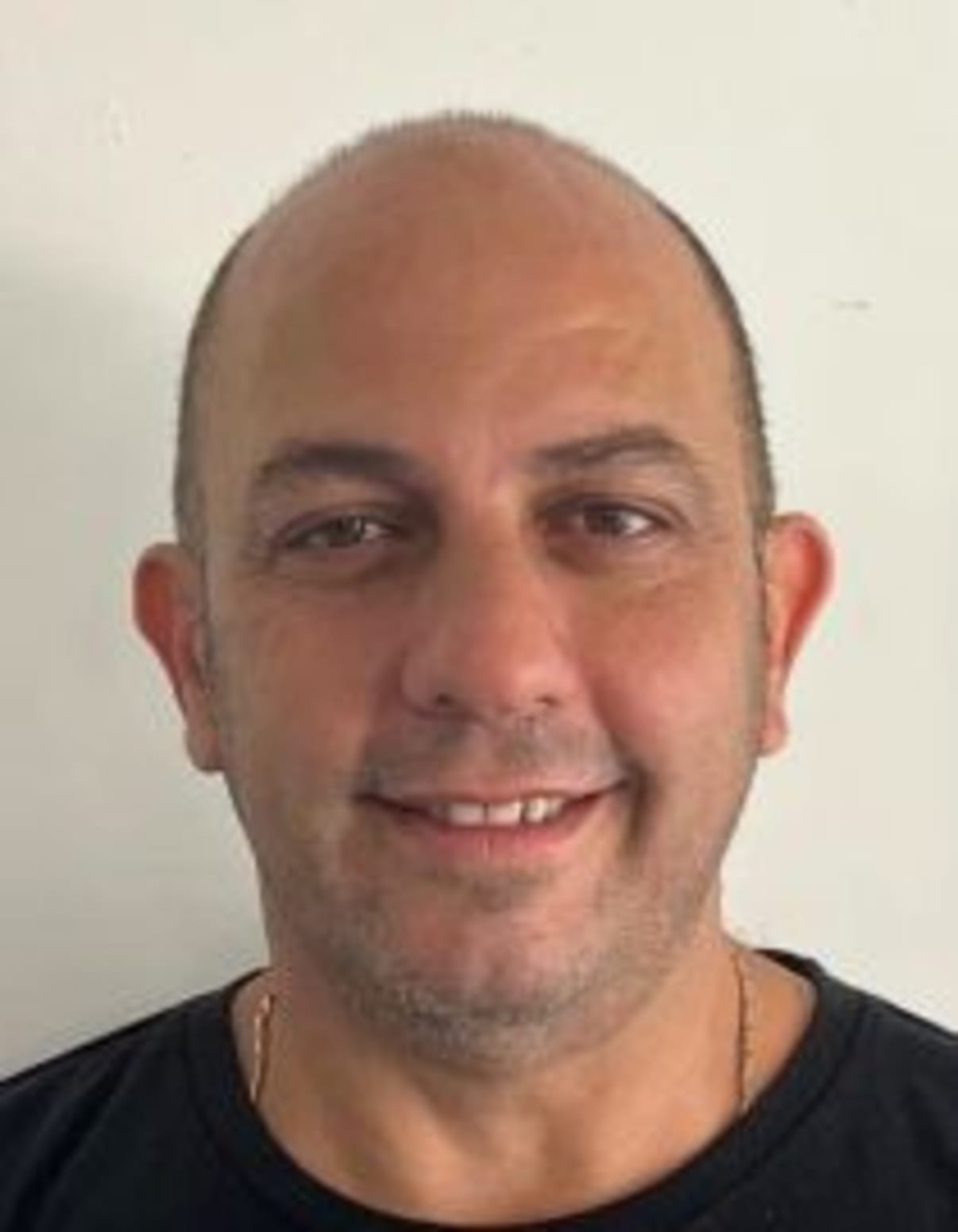 תמונת פורטרט של בעל המקצוע תמונת פורטרט של בעל המקצוע