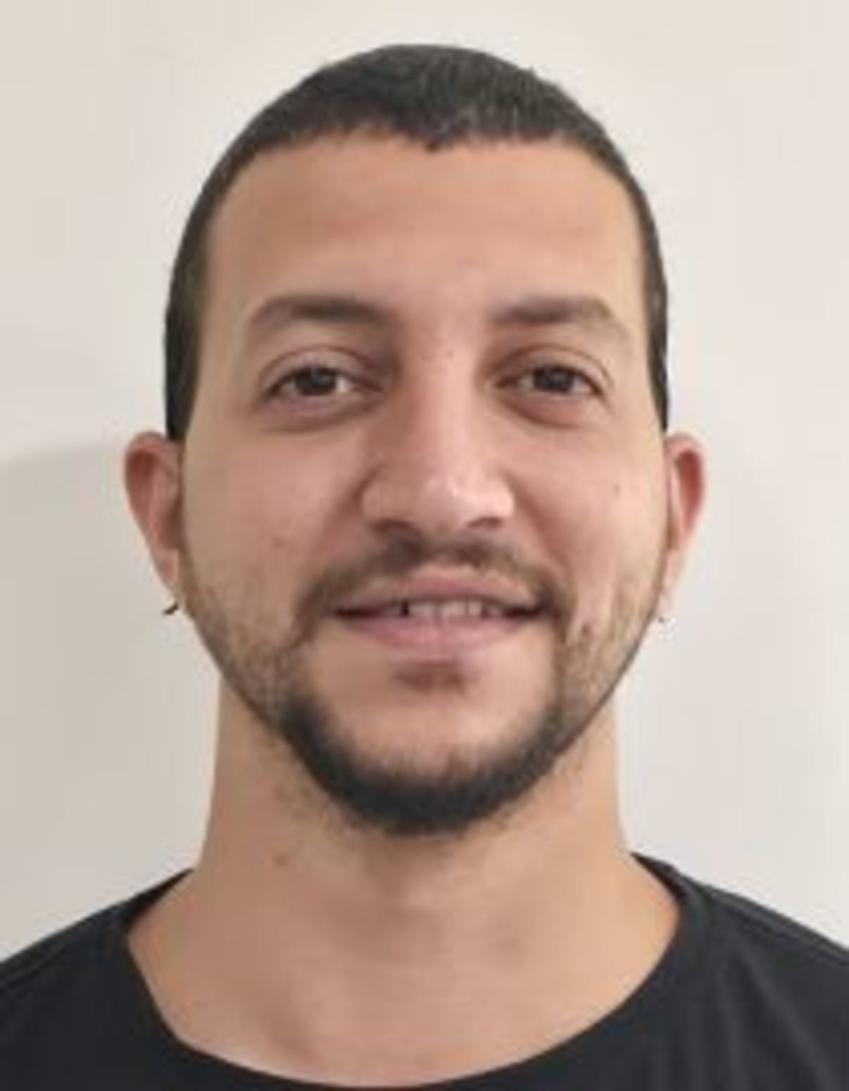 תמונת פורטרט של בעל המקצוע