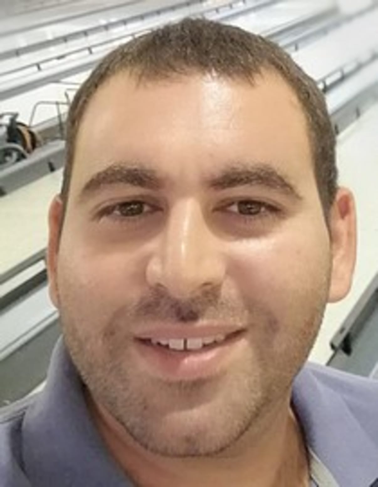 תמונת פורטרט של בעל המקצוע תמונת פורטרט של בעל המקצוע
