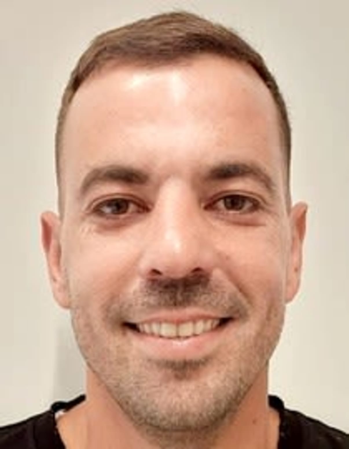 תמונת פורטרט של בעל המקצוע תמונת פורטרט של בעל המקצוע