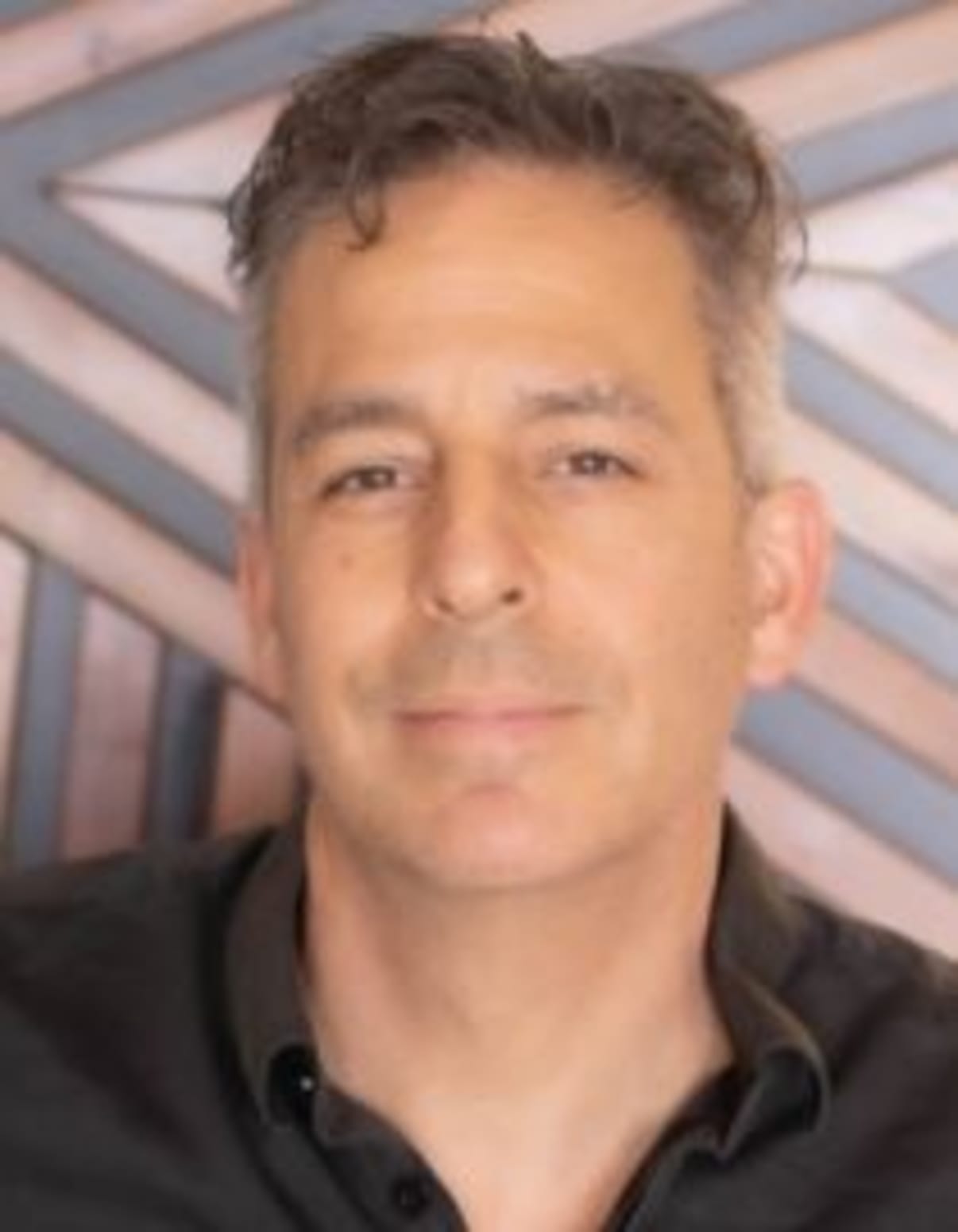 תמונת פורטרט של בעל המקצוע תמונת פורטרט של בעל המקצוע