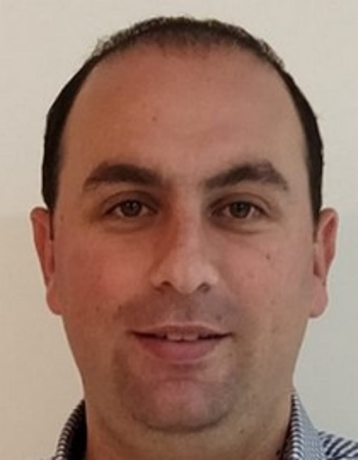 תמונת פורטרט של בעל המקצוע תמונת פורטרט של בעל המקצוע