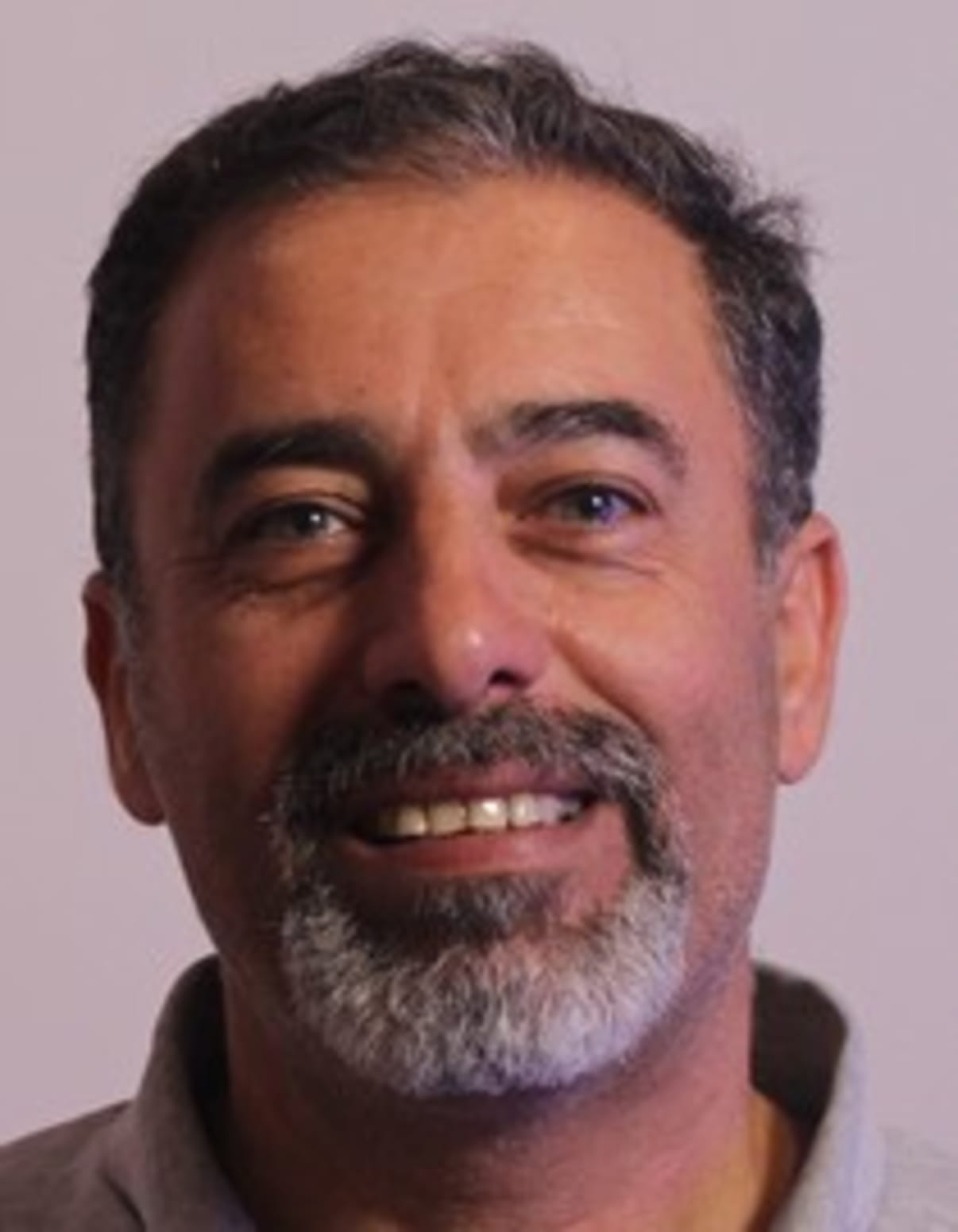תמונת פורטרט של בעל המקצוע תמונת פורטרט של בעל המקצוע