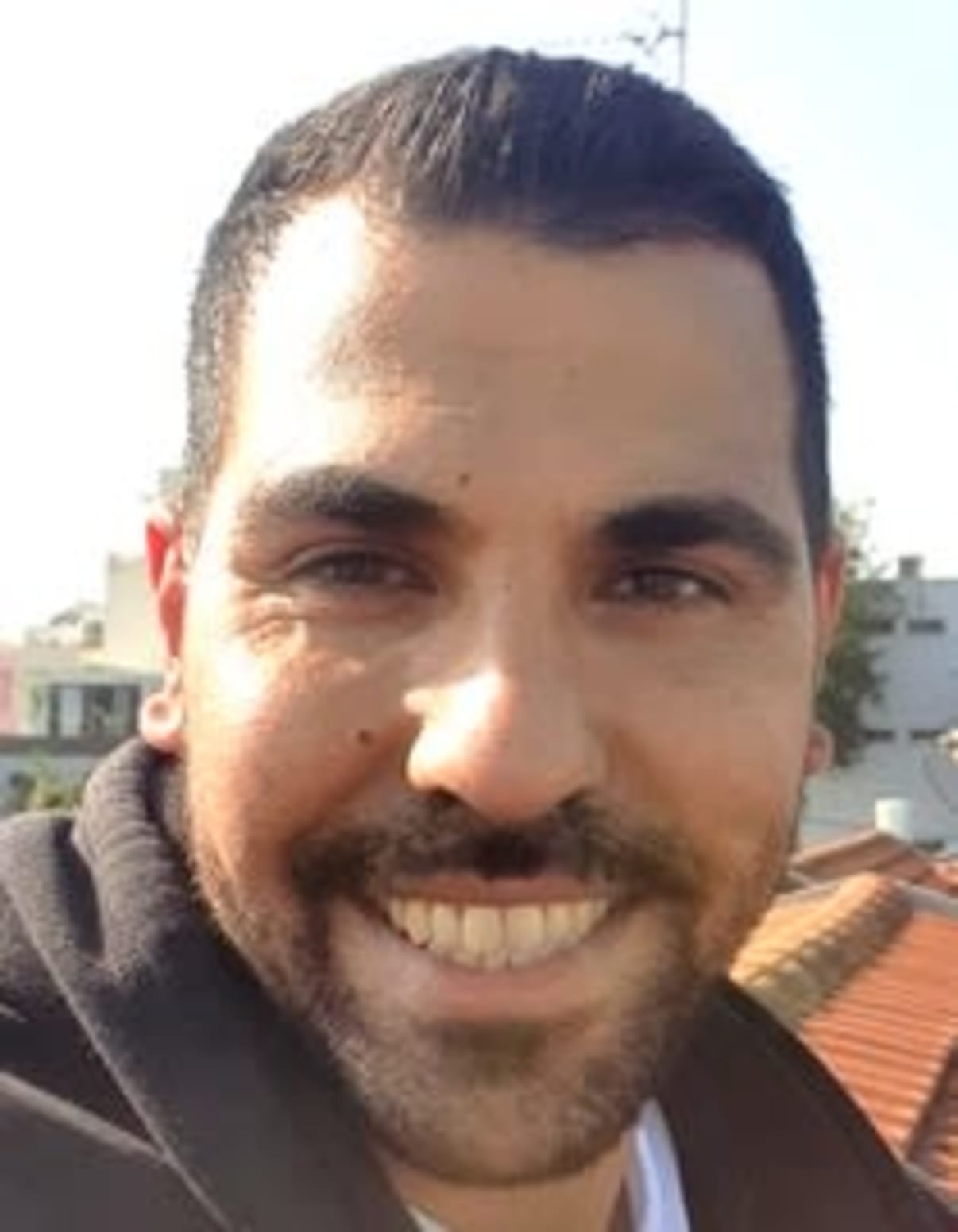 תמונת פורטרט של בעל המקצוע תמונת פורטרט של בעל המקצוע