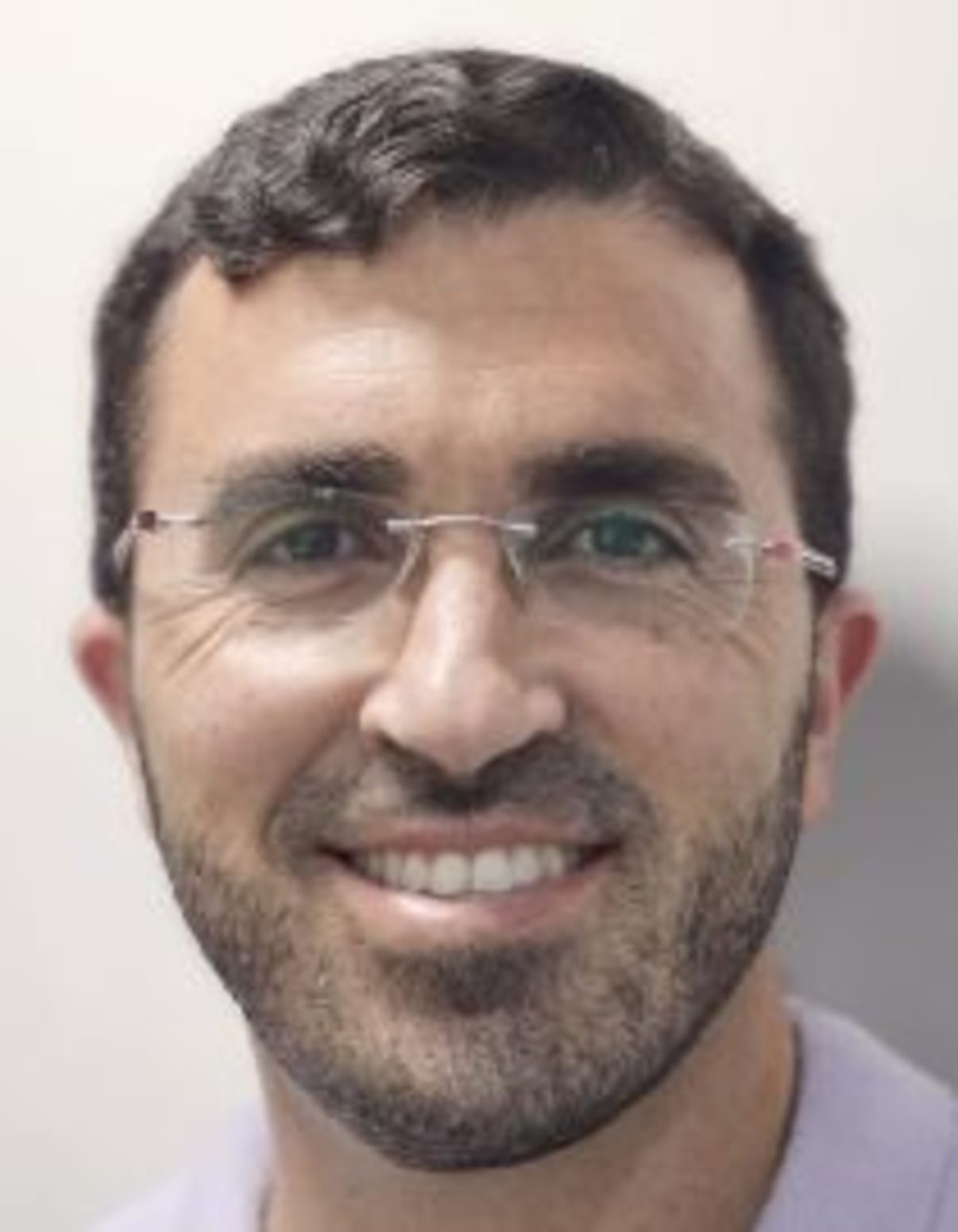 תמונת פורטרט של בעל המקצוע תמונת פורטרט של בעל המקצוע