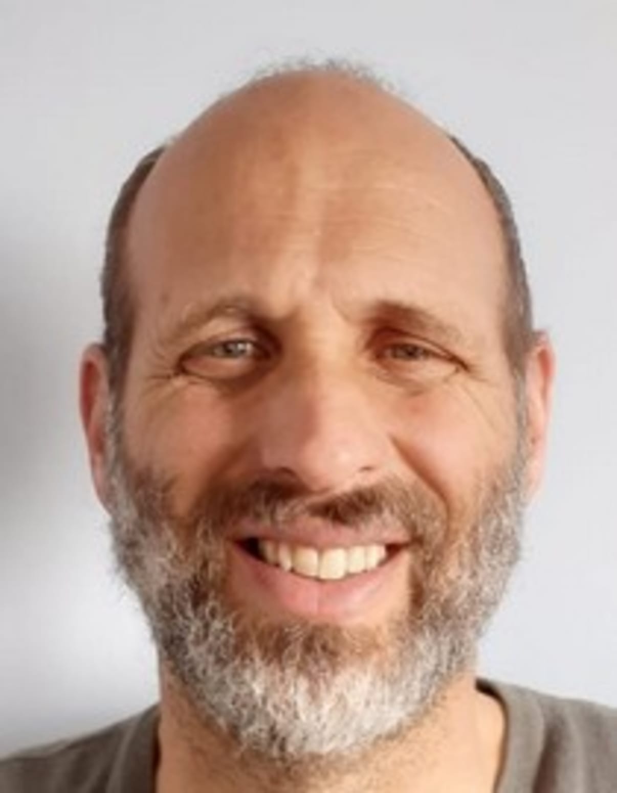 תמונת פורטרט של בעל המקצוע תמונת פורטרט של בעל המקצוע