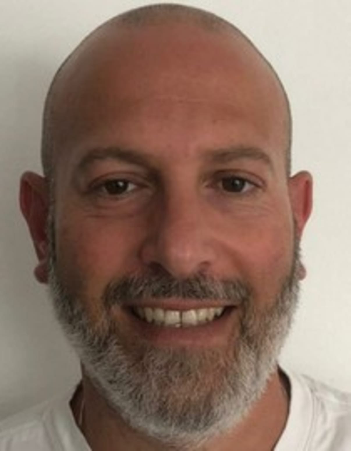 תמונת פורטרט של בעל המקצוע תמונת פורטרט של בעל המקצוע