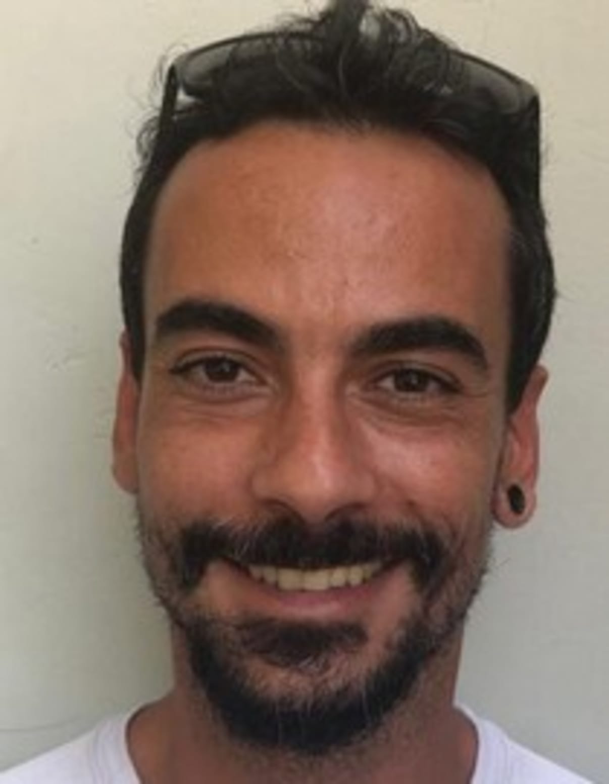 תמונת פורטרט של בעל המקצוע תמונת פורטרט של בעל המקצוע
