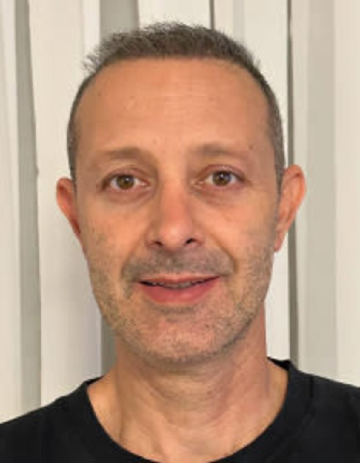 תמונת פורטרט של בעל המקצוע תמונת פורטרט של בעל המקצוע