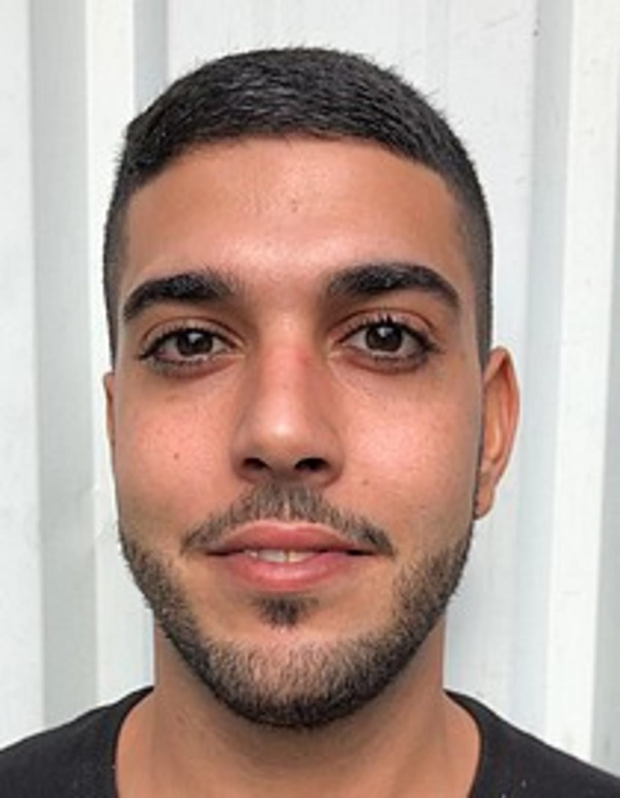 תמונת פורטרט של בעל המקצוע תמונת פורטרט של בעל המקצוע