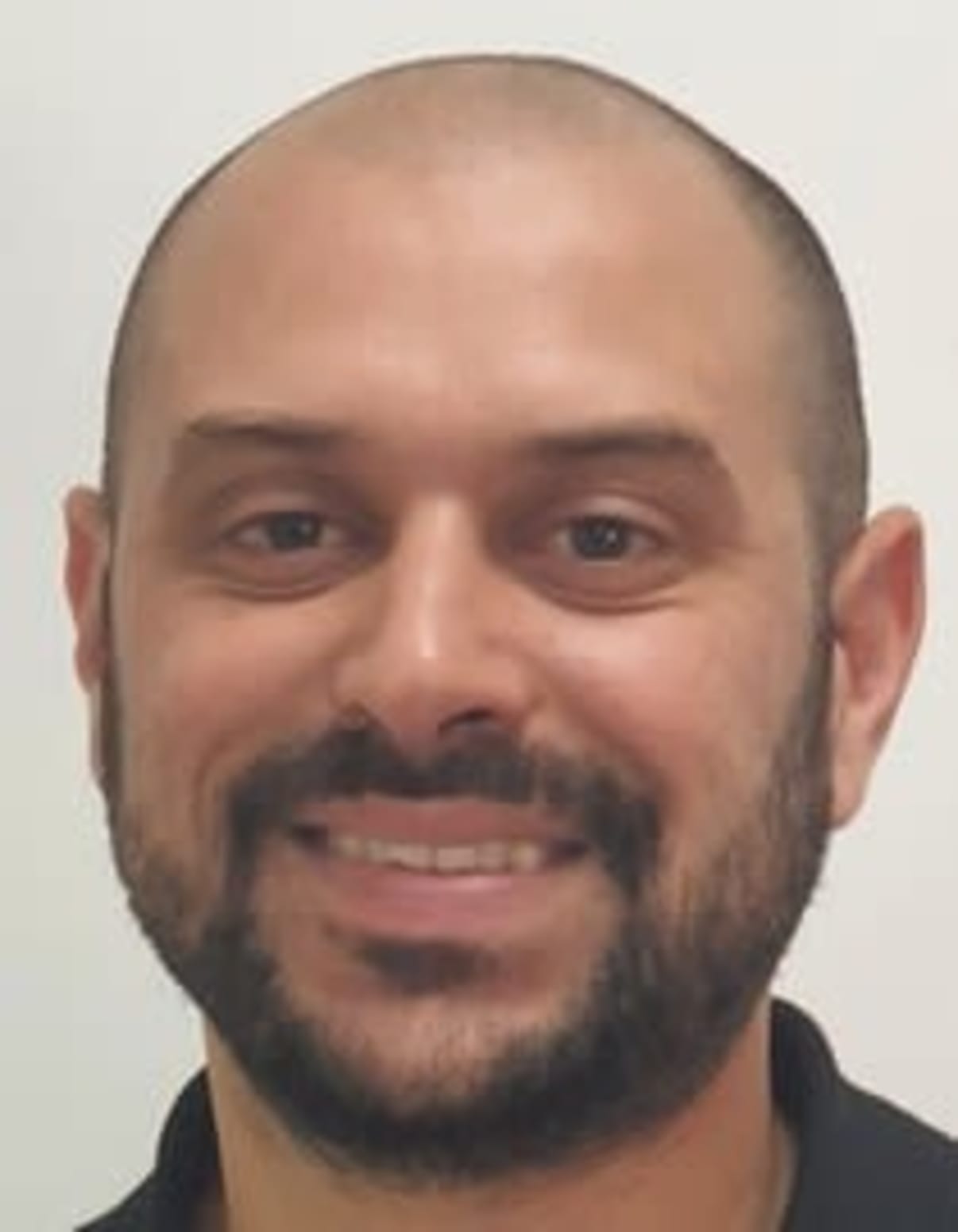תמונת פורטרט של בעל המקצוע תמונת פורטרט של בעל המקצוע