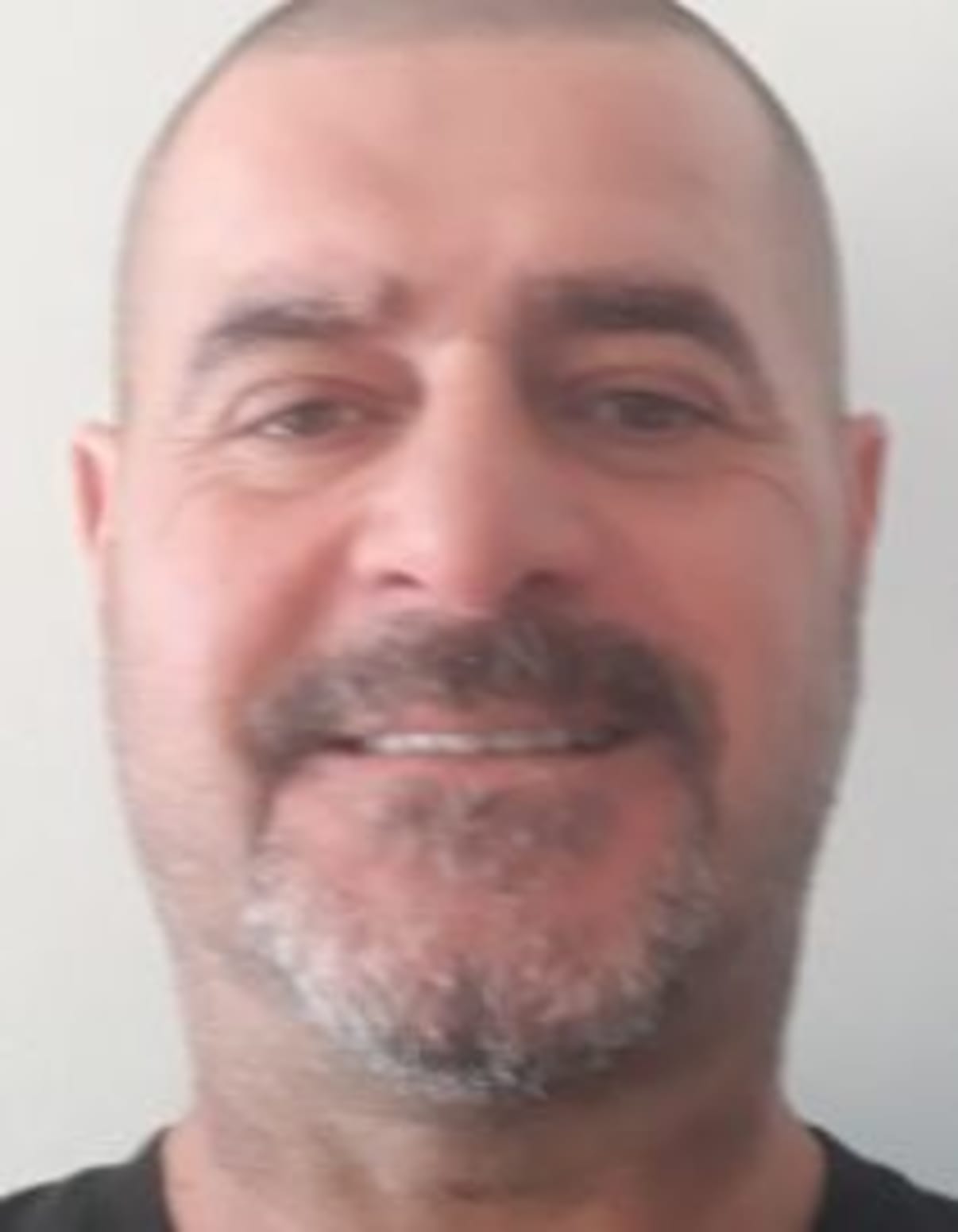 תמונת פורטרט של בעל המקצוע תמונת פורטרט של בעל המקצוע