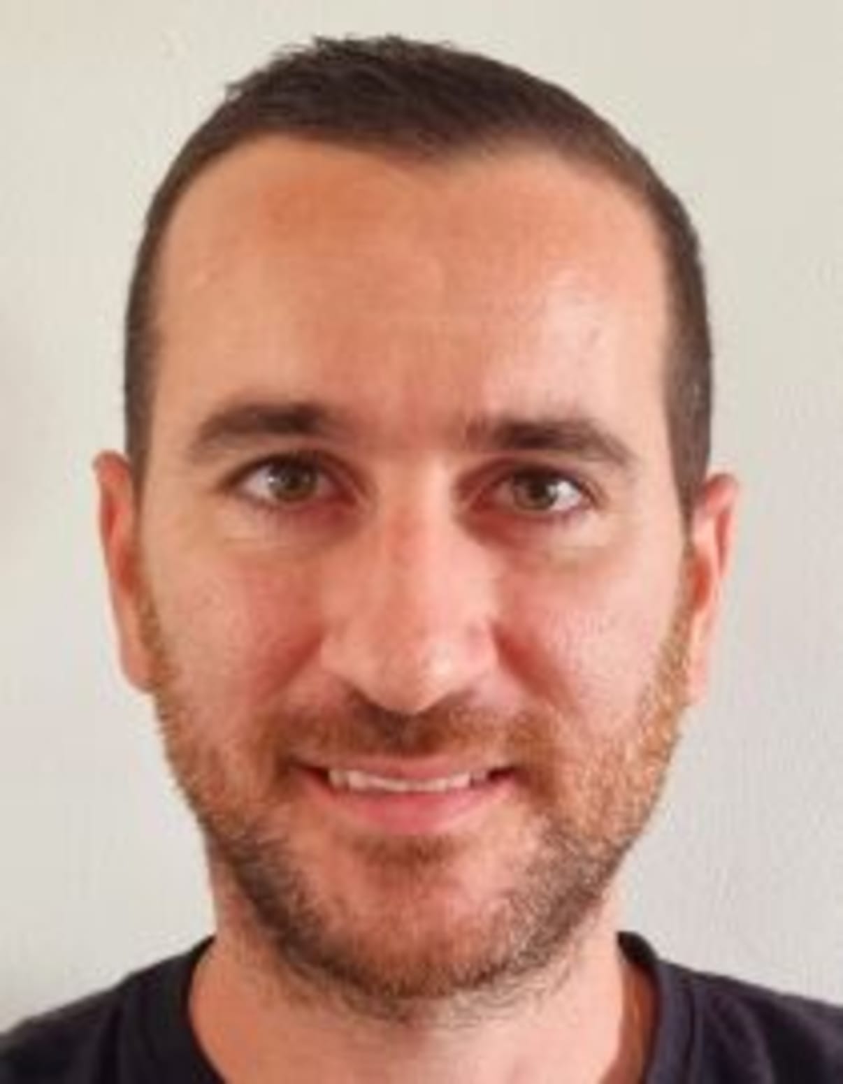 תמונת פורטרט של בעל המקצוע תמונת פורטרט של בעל המקצוע