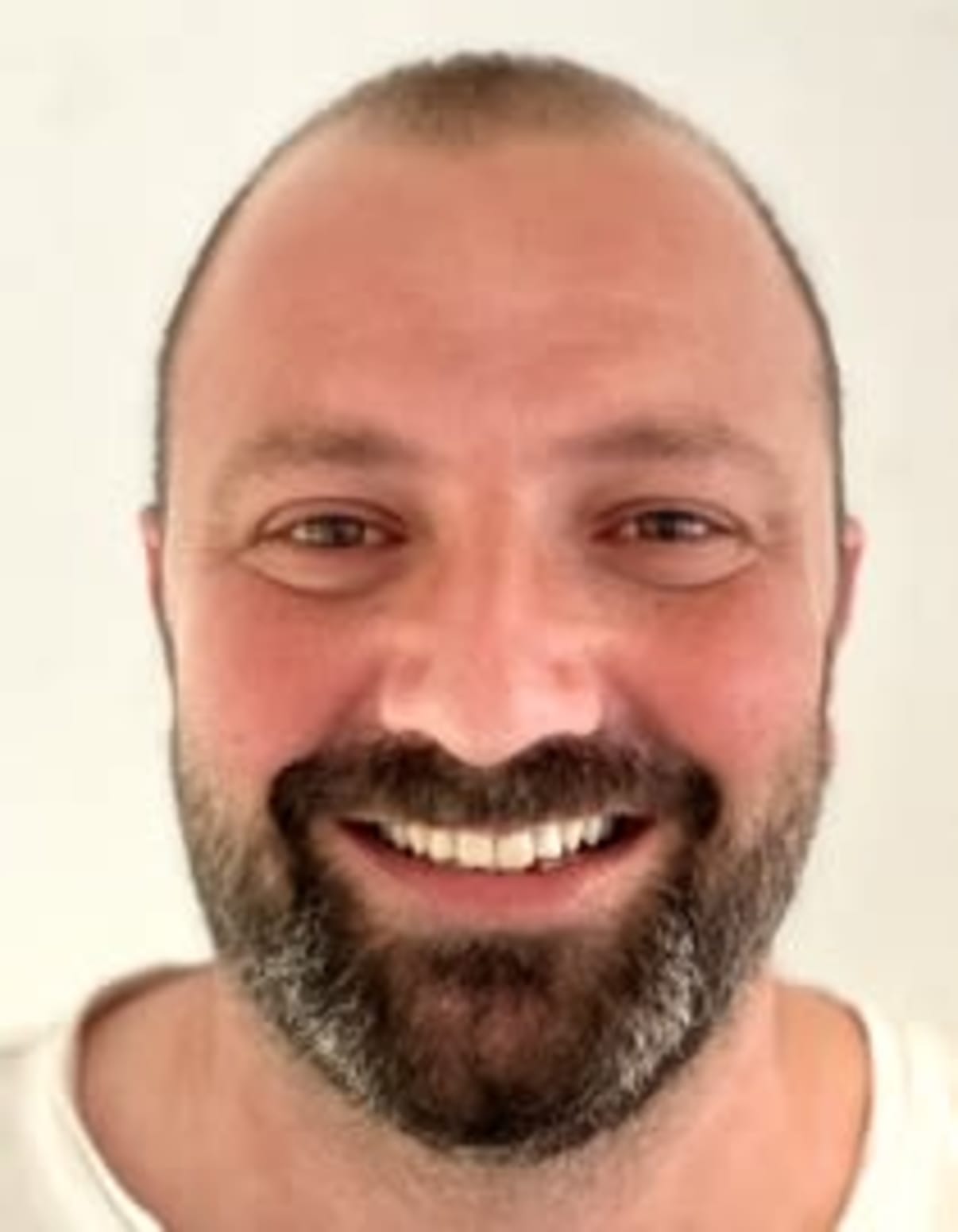 תמונת פורטרט של בעל המקצוע תמונת פורטרט של בעל המקצוע