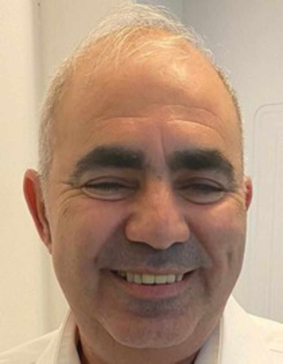 תמונת פורטרט של בעל המקצוע תמונת פורטרט של בעל המקצוע