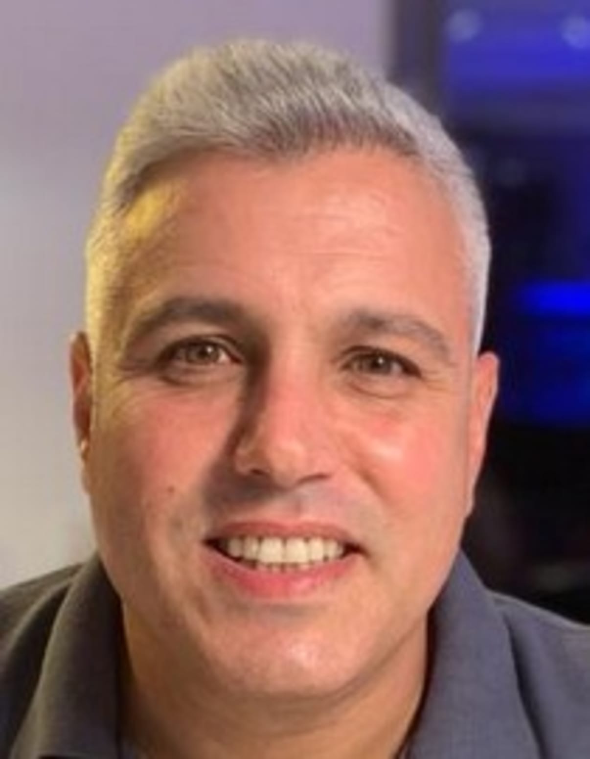 תמונת פורטרט של בעל המקצוע תמונת פורטרט של בעל המקצוע