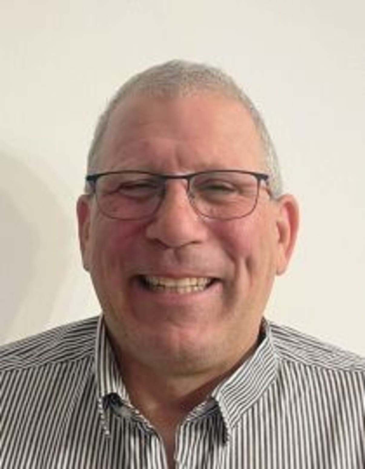 תמונת פורטרט של בעל המקצוע תמונת פורטרט של בעל המקצוע