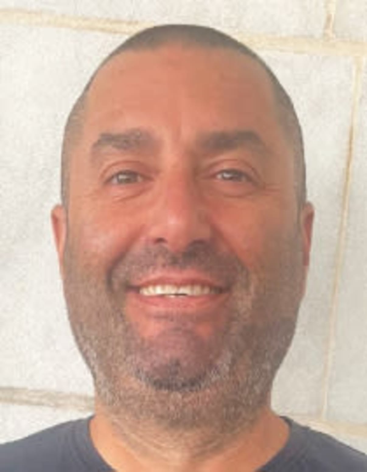 תמונת פורטרט של בעל המקצוע