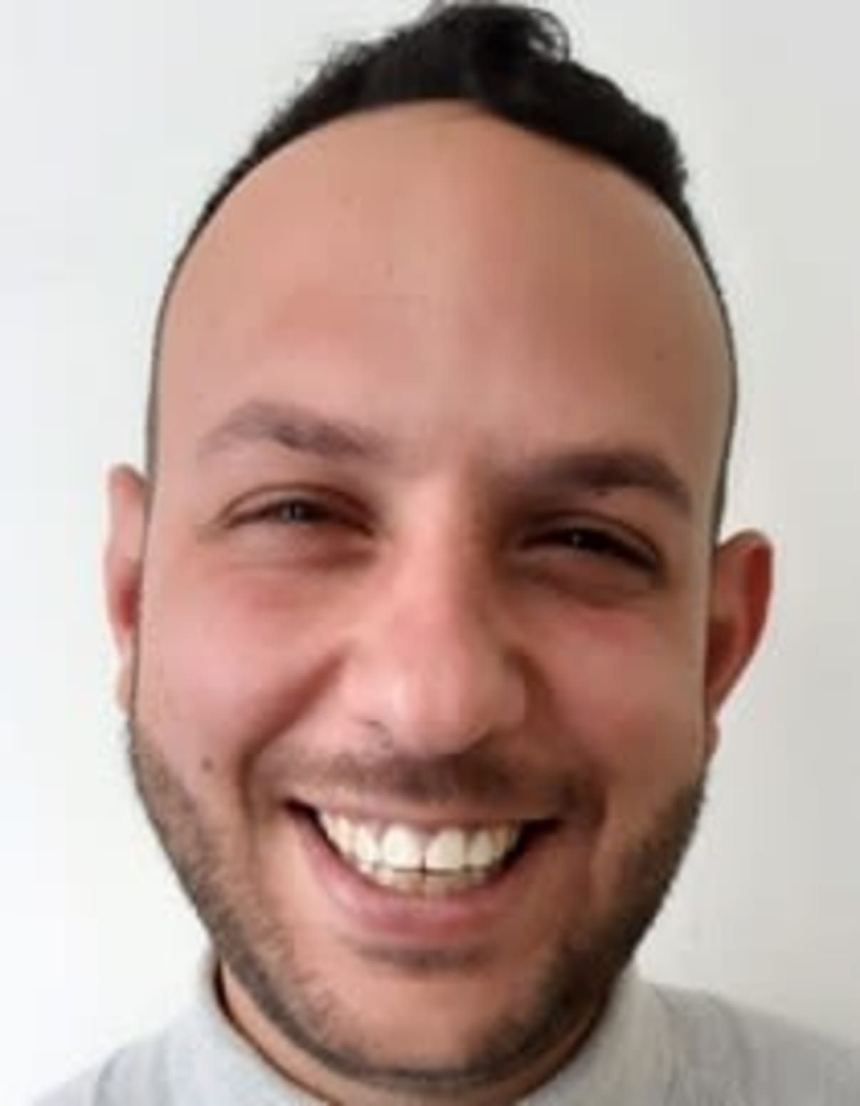 תמונת פורטרט של בעל המקצוע תמונת פורטרט של בעל המקצוע
