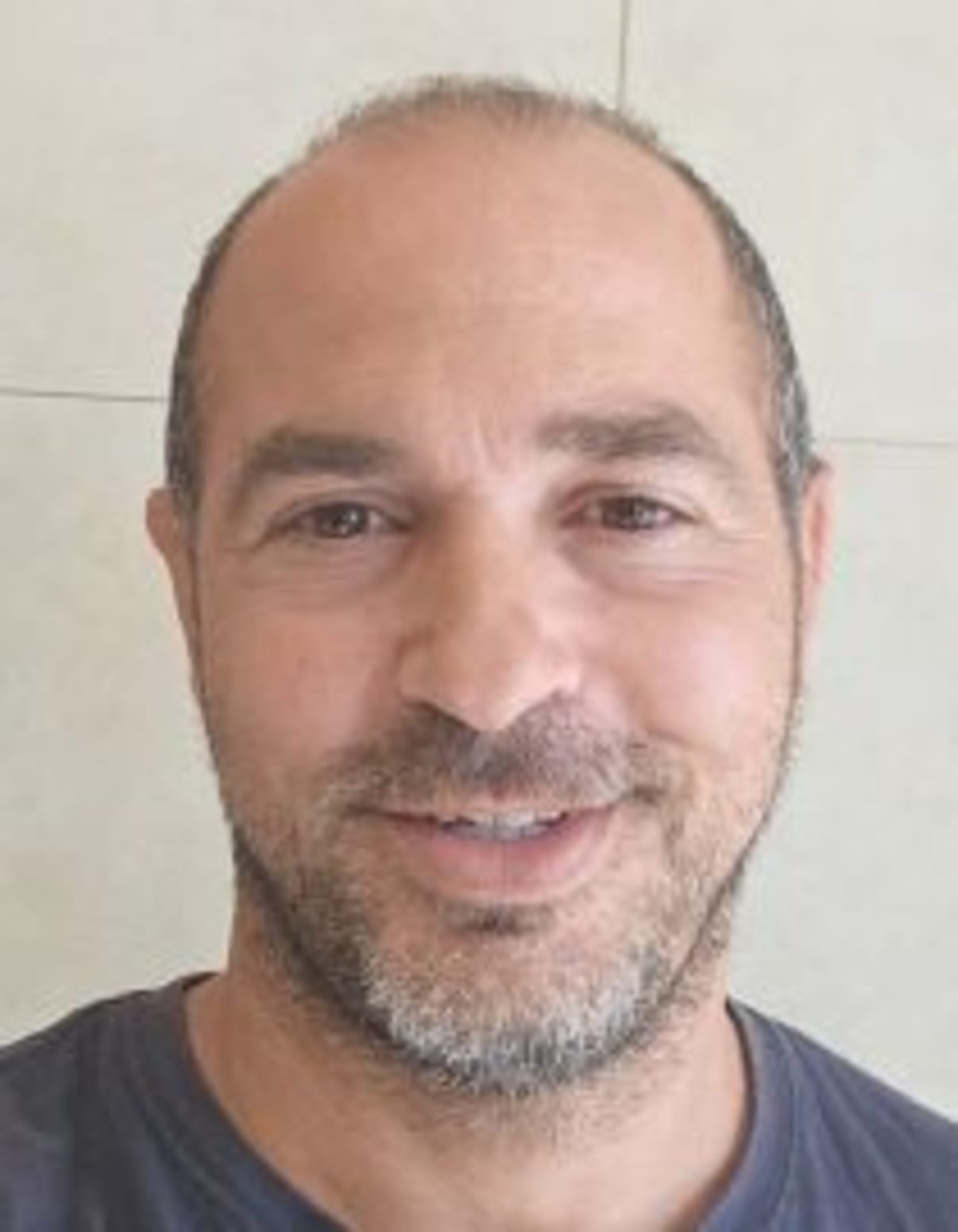 תמונת פורטרט של בעל המקצוע תמונת פורטרט של בעל המקצוע