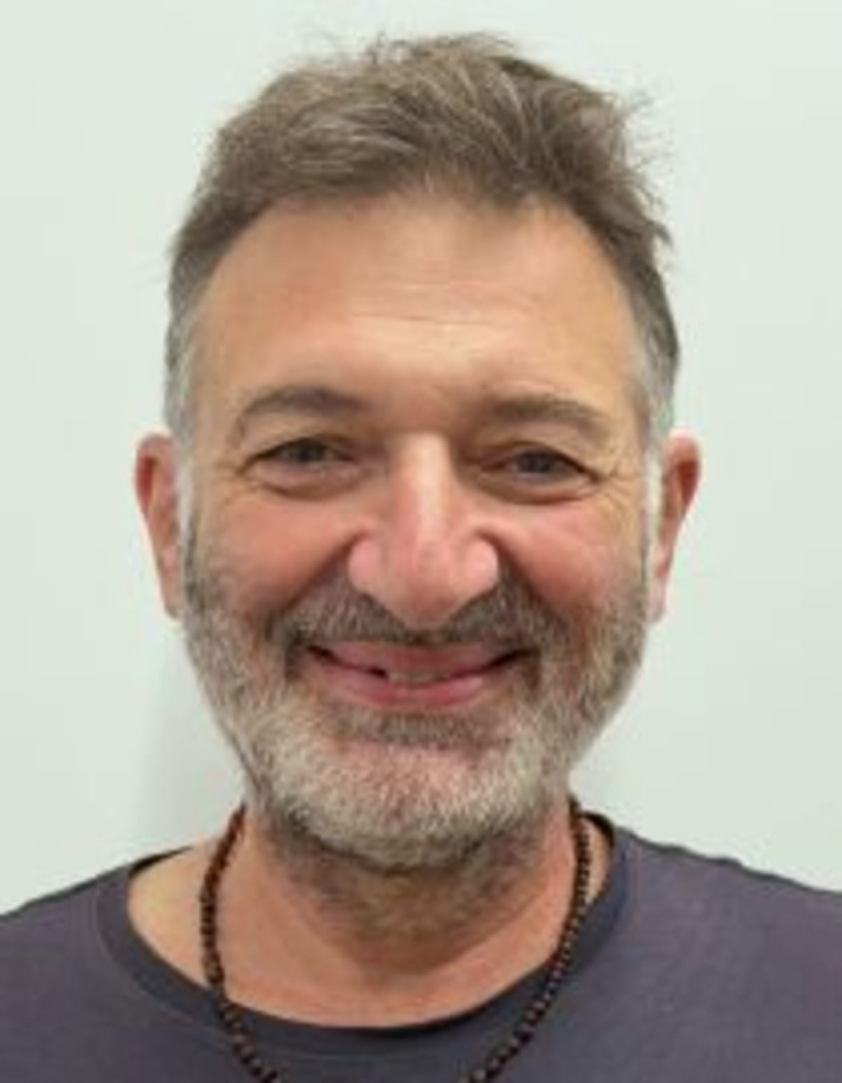 תמונת פורטרט של בעל המקצוע תמונת פורטרט של בעל המקצוע