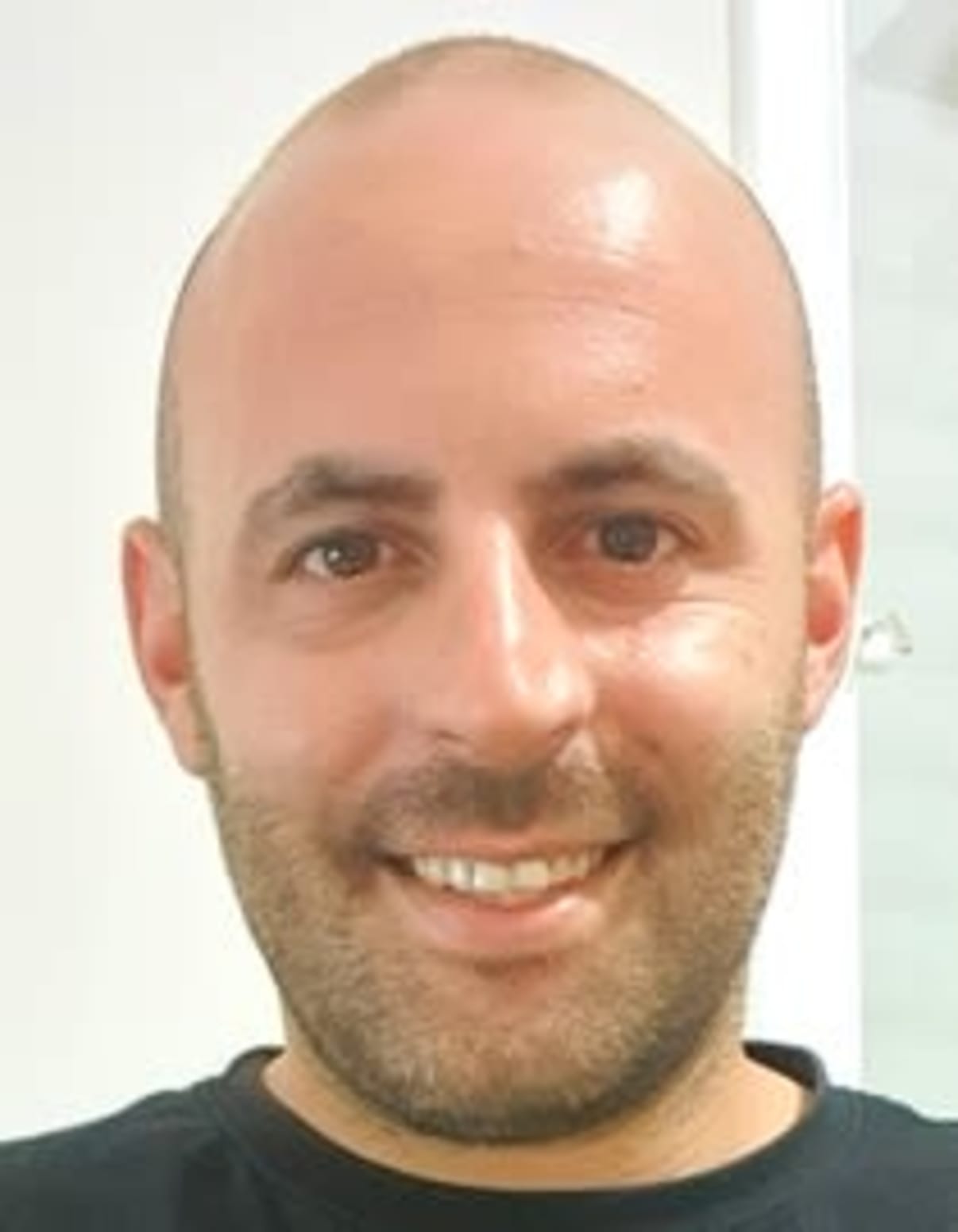 תמונת פורטרט של בעל המקצוע תמונת פורטרט של בעל המקצוע