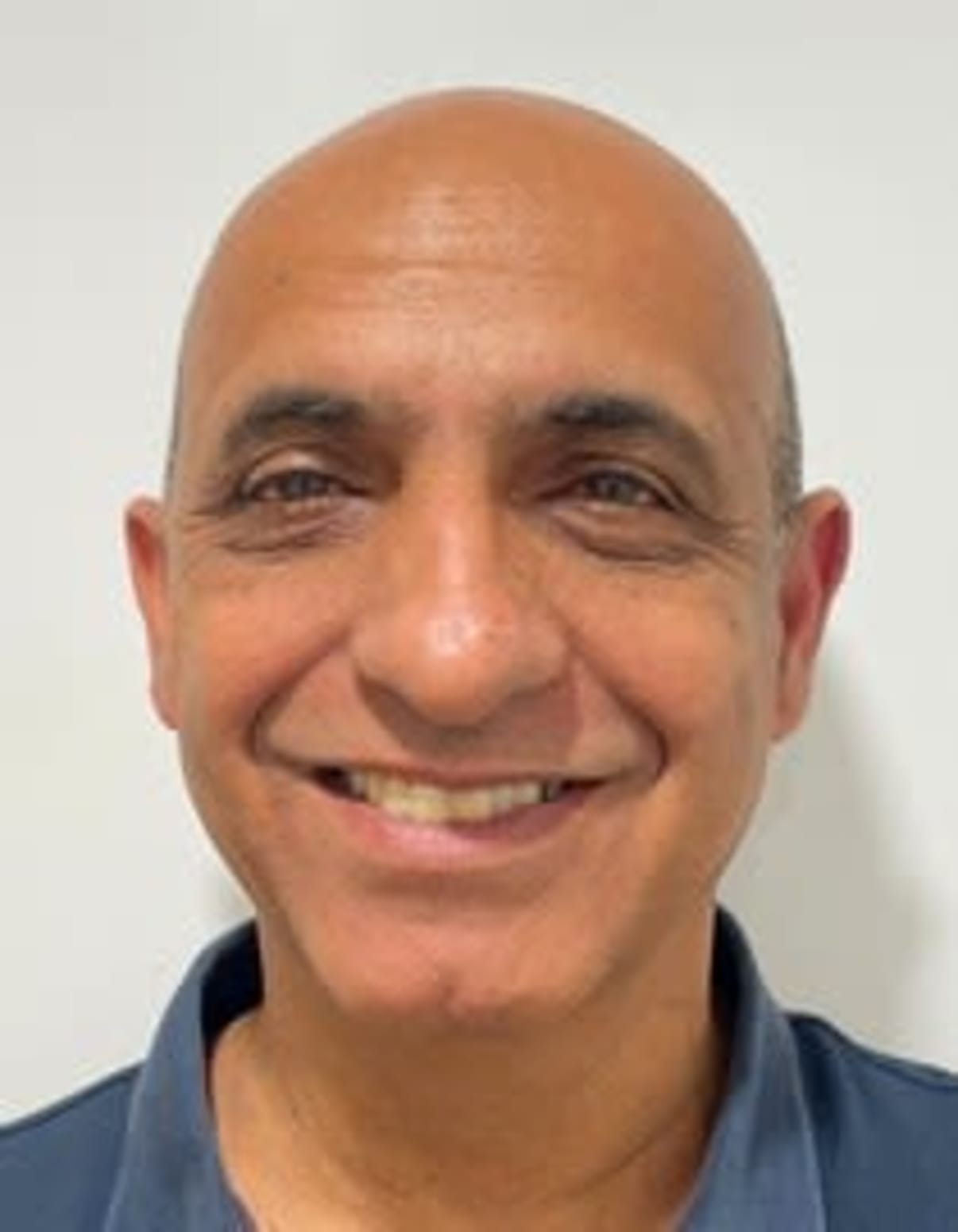 תמונת פורטרט של בעל המקצוע תמונת פורטרט של בעל המקצוע