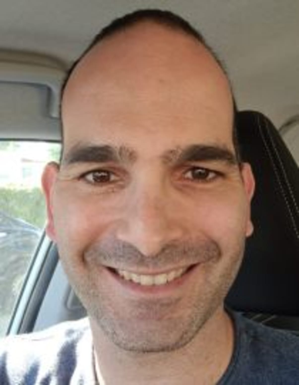 תמונת פורטרט של בעל המקצוע תמונת פורטרט של בעל המקצוע