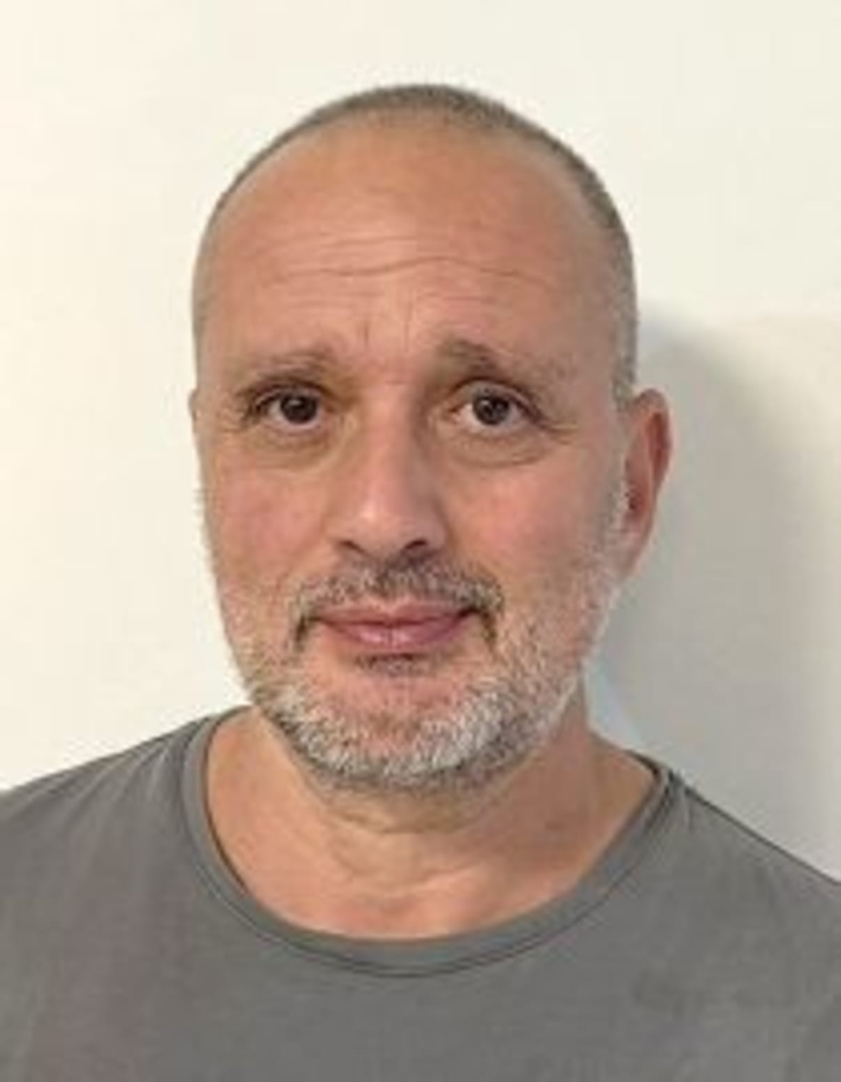 תמונת פורטרט של בעל המקצוע תמונת פורטרט של בעל המקצוע
