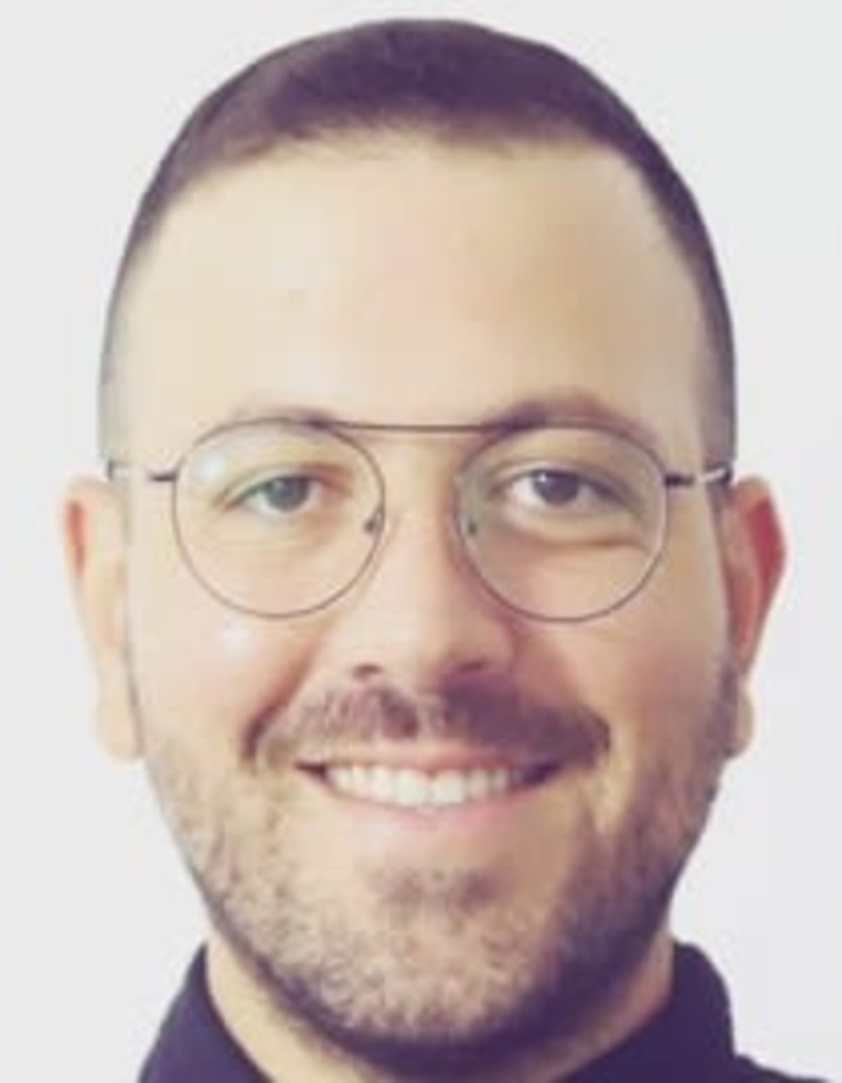 תמונת פורטרט של בעל המקצוע תמונת פורטרט של בעל המקצוע