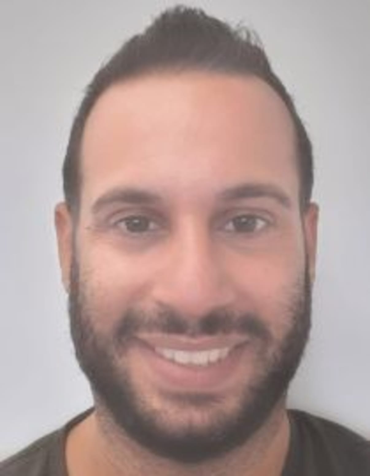 תמונת פורטרט של בעל המקצוע תמונת פורטרט של בעל המקצוע