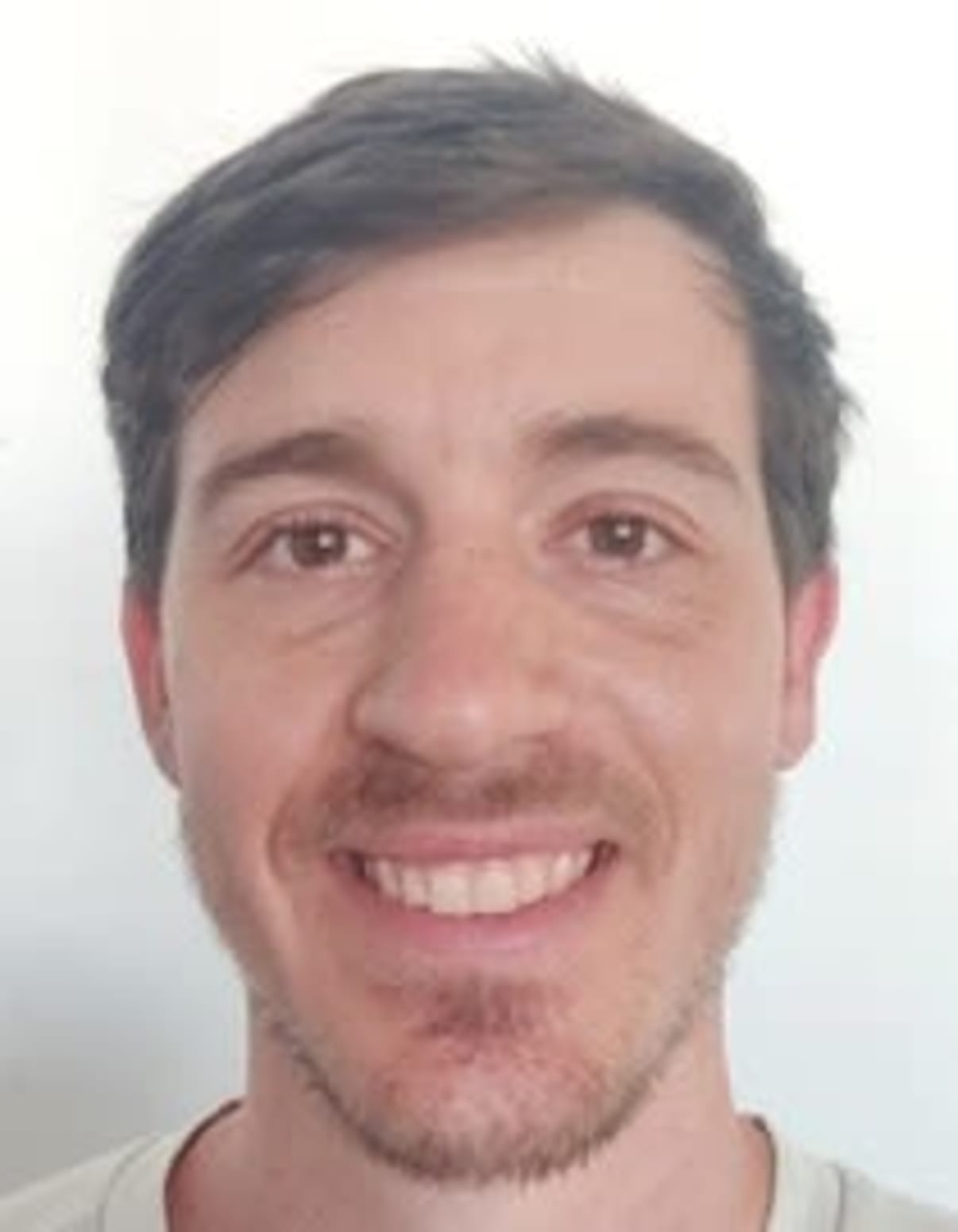 תמונת פורטרט של בעל המקצוע תמונת פורטרט של בעל המקצוע