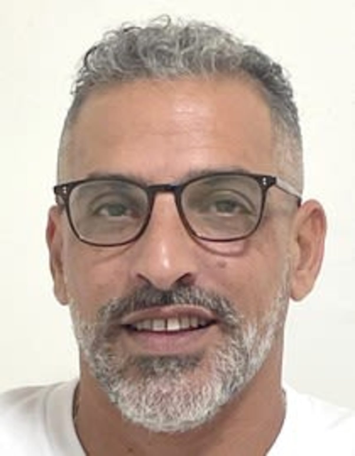 תמונת פורטרט של בעל המקצוע תמונת פורטרט של בעל המקצוע