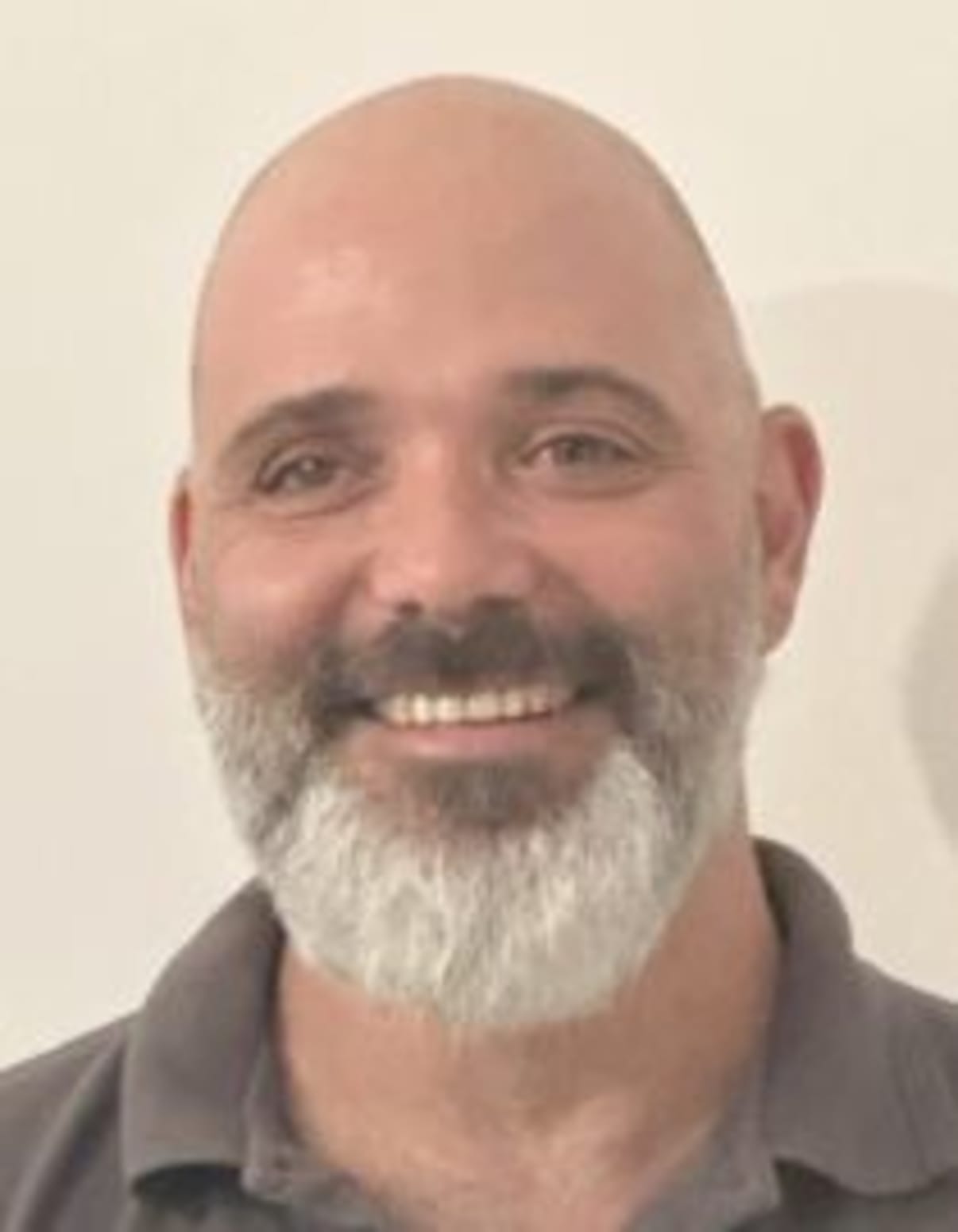 תמונת פורטרט של בעל המקצוע תמונת פורטרט של בעל המקצוע