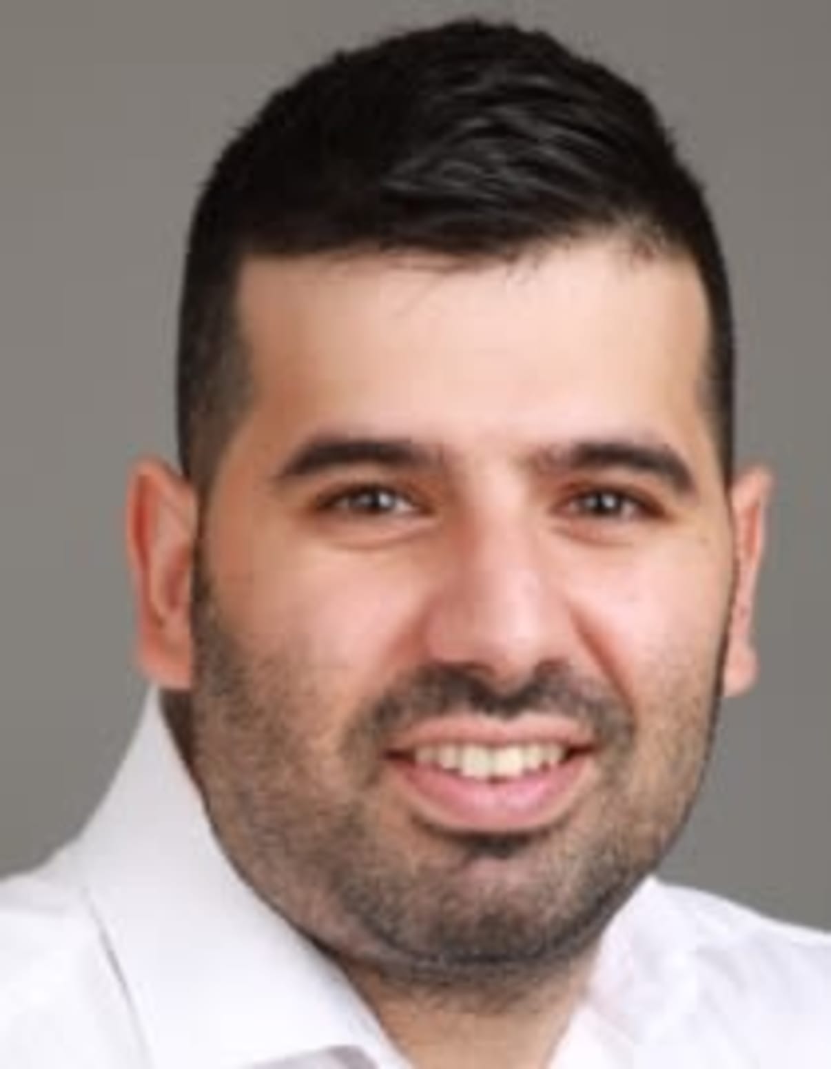 תמונת פורטרט של בעל המקצוע