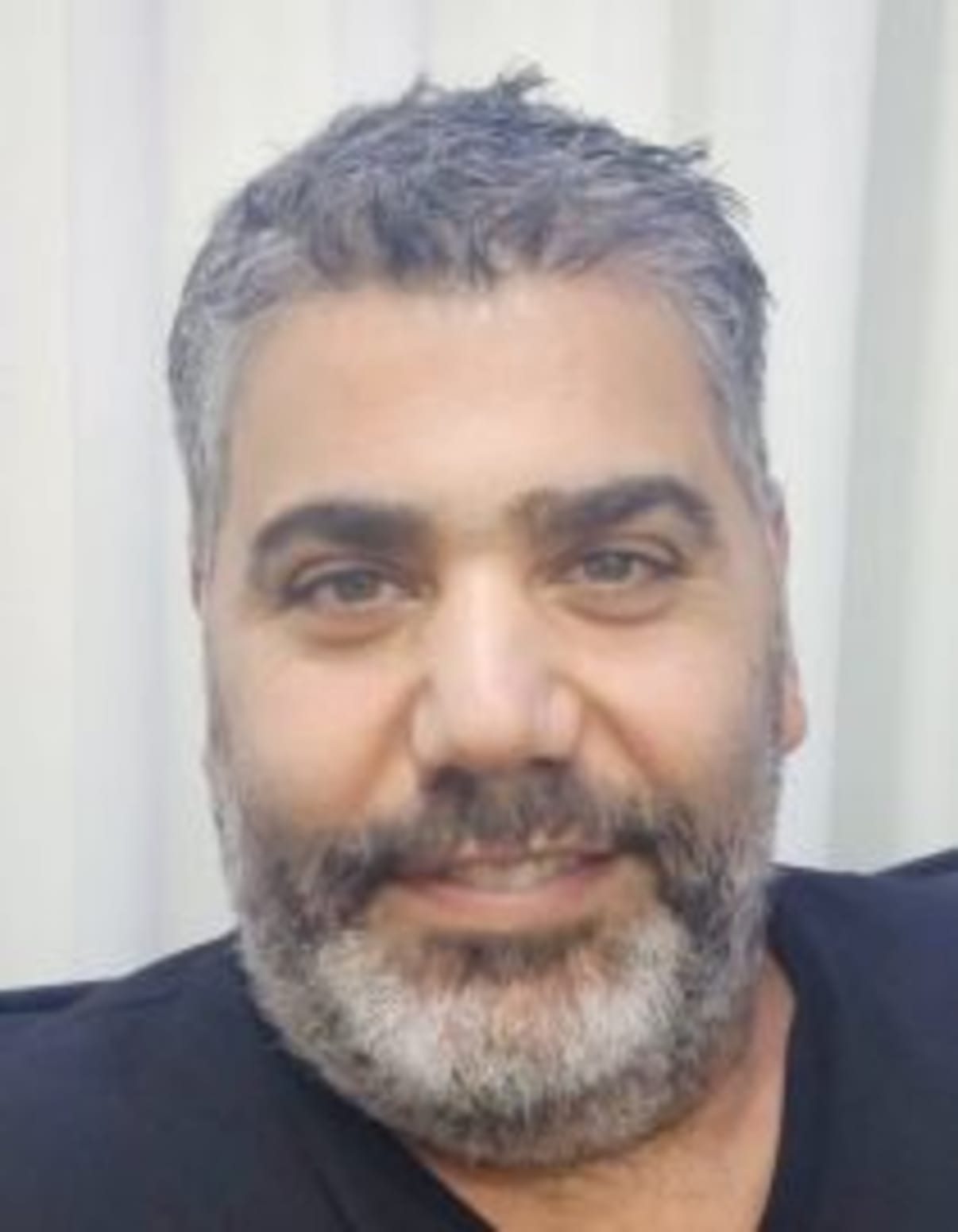 תמונת פורטרט של בעל המקצוע תמונת פורטרט של בעל המקצוע