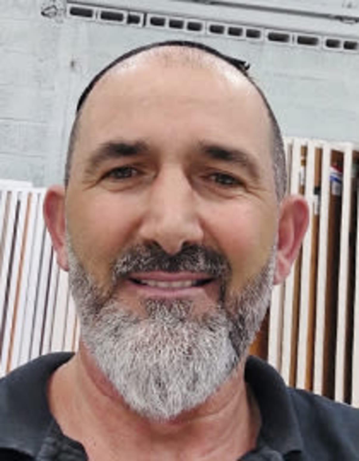 תמונת פורטרט של בעל המקצוע תמונת פורטרט של בעל המקצוע
