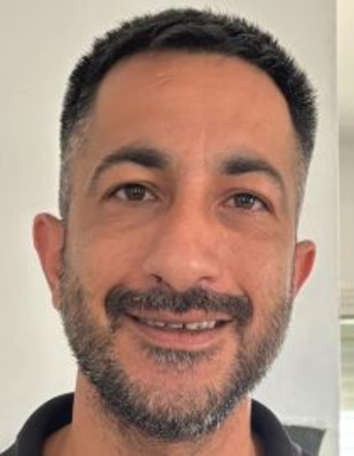 תמונת פורטרט של בעל המקצוע תמונת פורטרט של בעל המקצוע