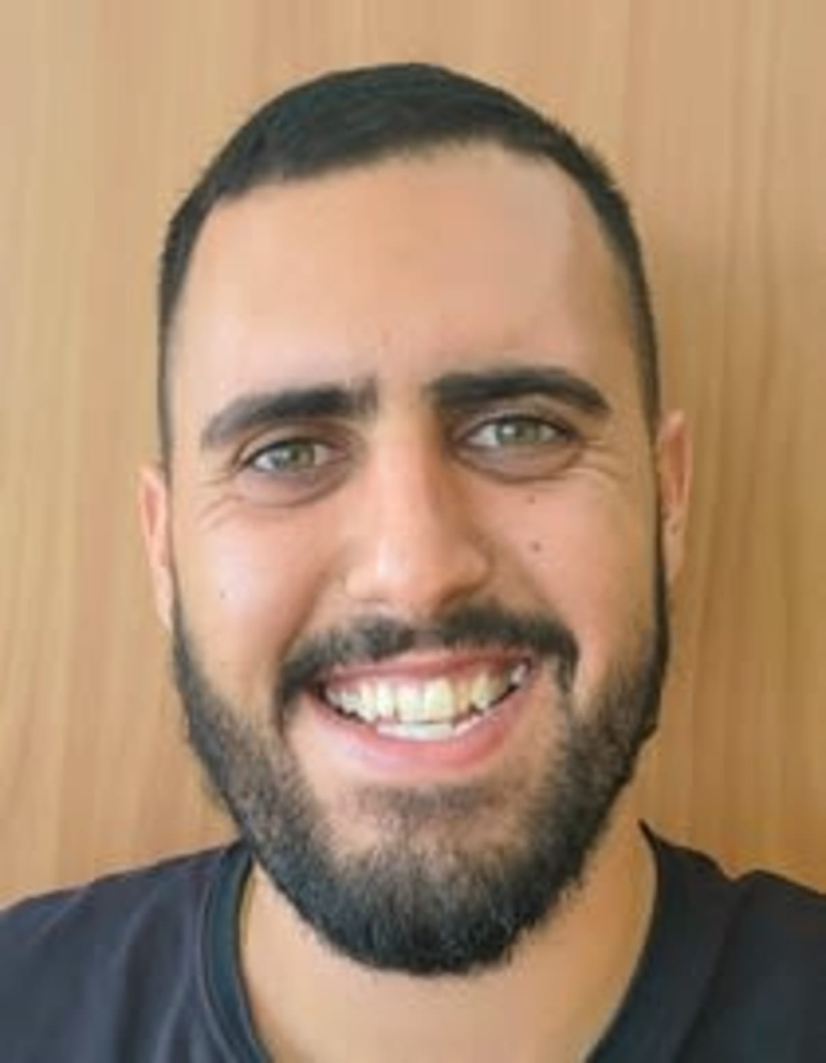 תמונת פורטרט של בעל המקצוע תמונת פורטרט של בעל המקצוע