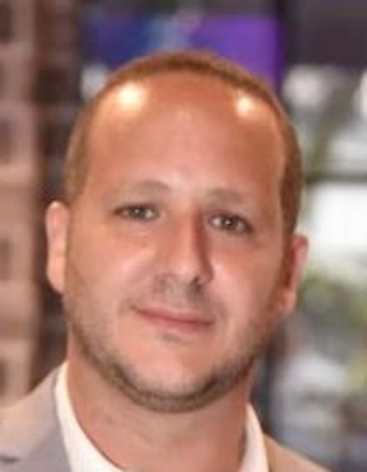 תמונת פורטרט של בעל המקצוע תמונת פורטרט של בעל המקצוע