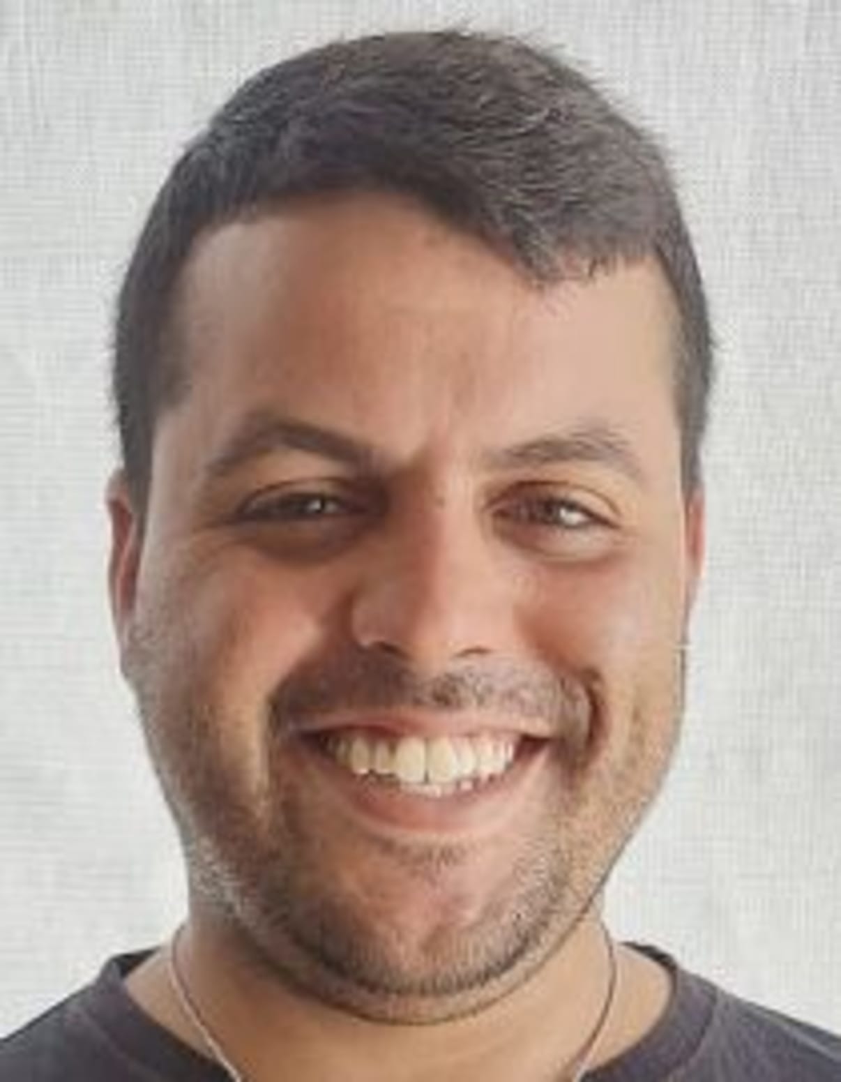 תמונת פורטרט של בעל המקצוע תמונת פורטרט של בעל המקצוע