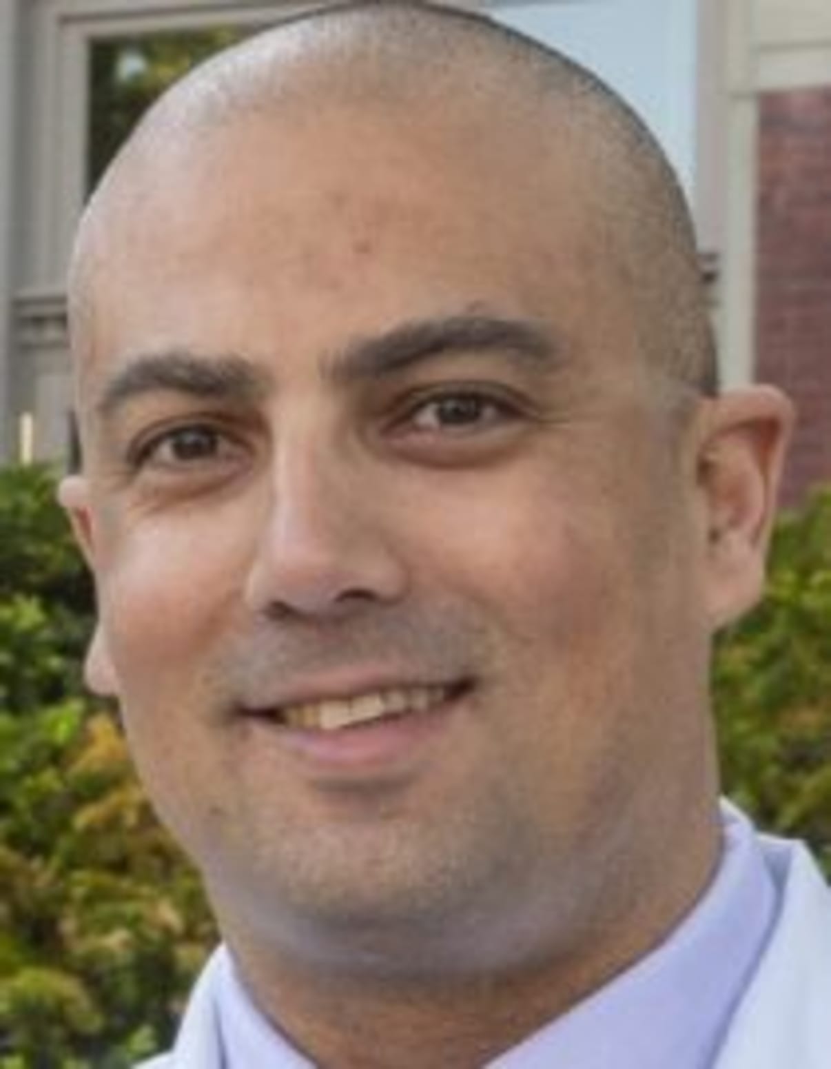 תמונת פורטרט של בעל המקצוע