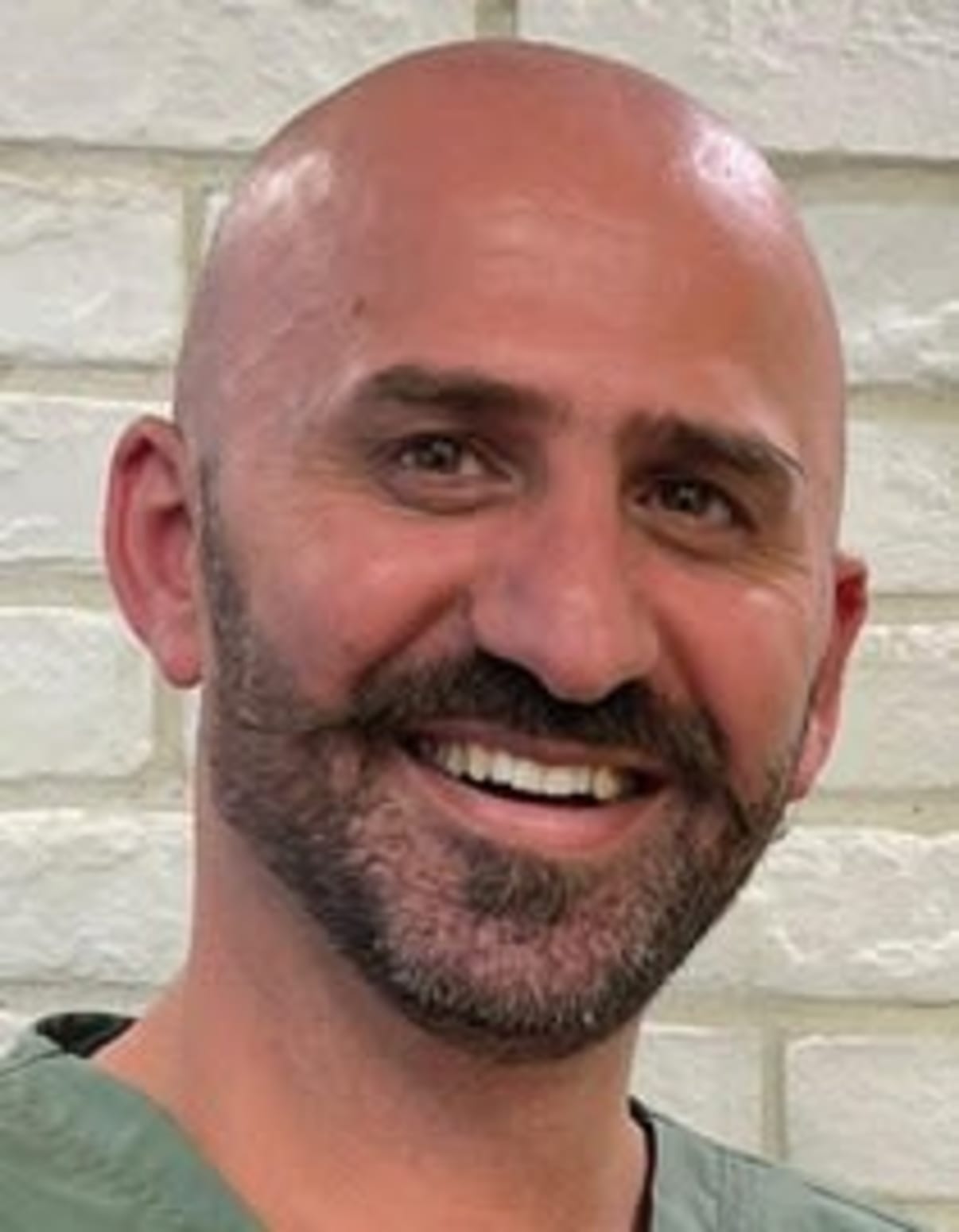 תמונת פורטרט של בעל המקצוע תמונת פורטרט של בעל המקצוע